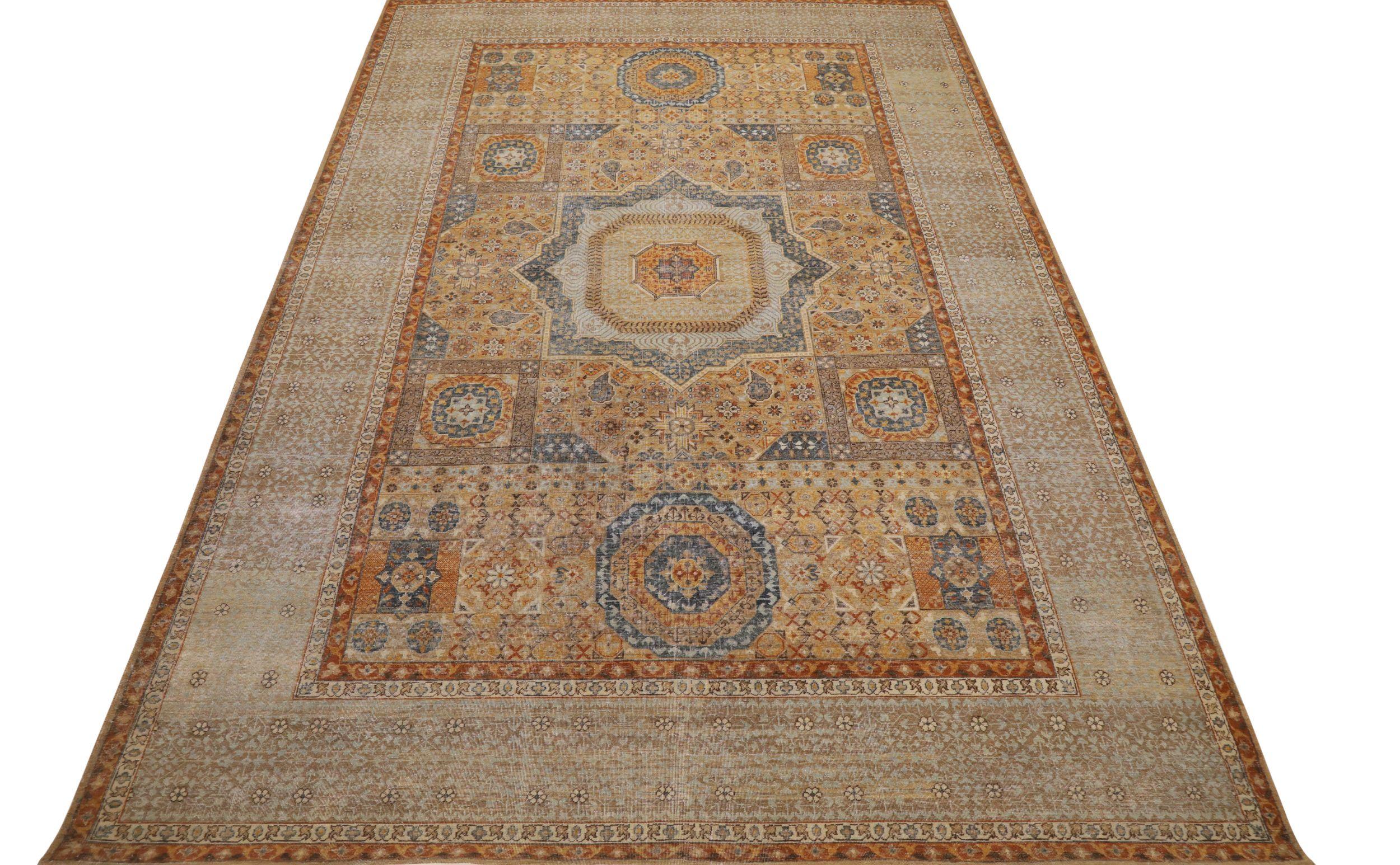 Entdecken Sie die Eleganz der indischen Mamluken mit Teppichen von CIRCA 1990. Dieses exklusive Design aus Wolle und Grau-Elfenbein-Gelb ist perfekt, um Ihren Raum zu verschönern.