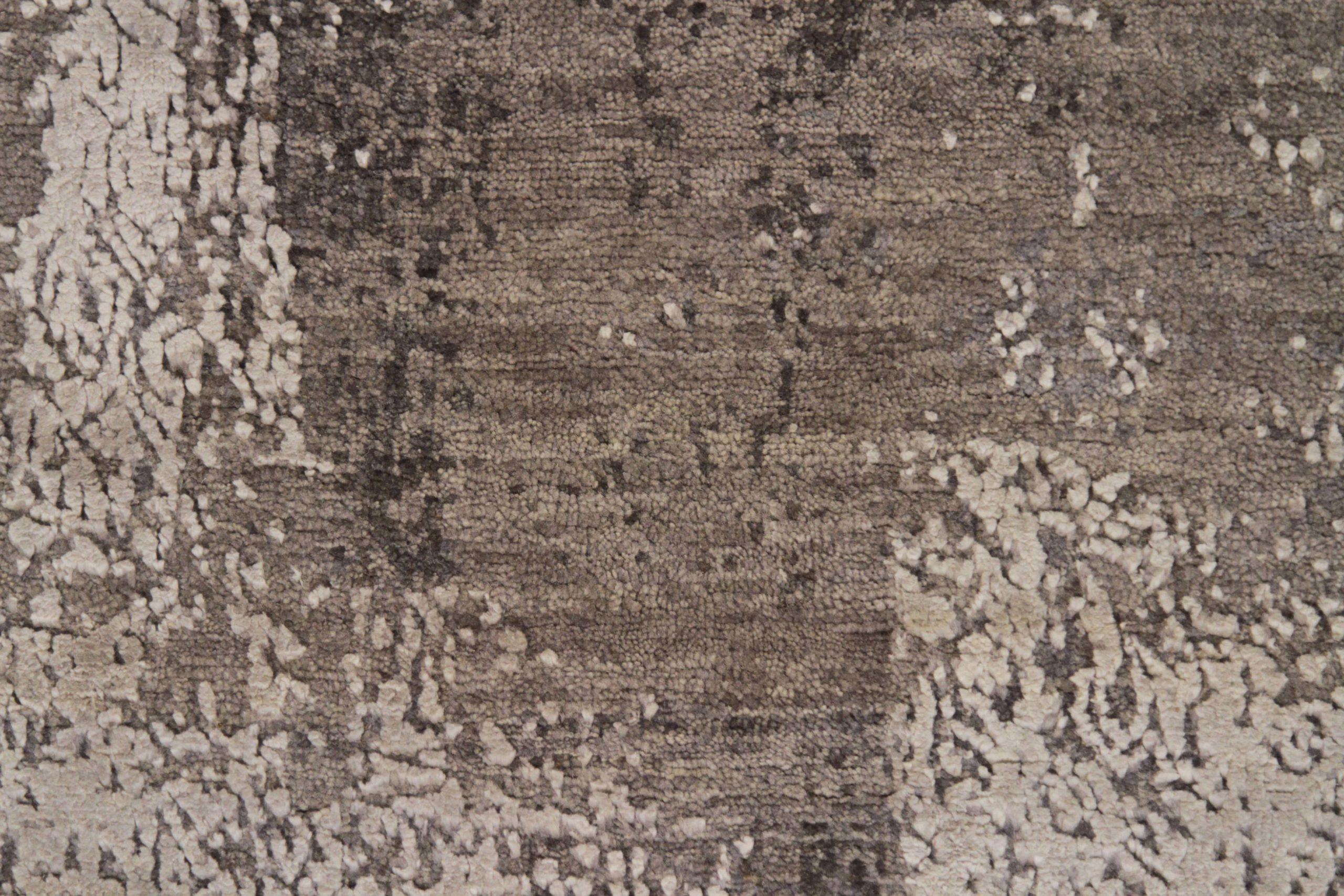 India Manhattan Area Rugs - Wool Brown Ivory Design - 88934 In Excellent Condition For Sale In Dallas, TX
