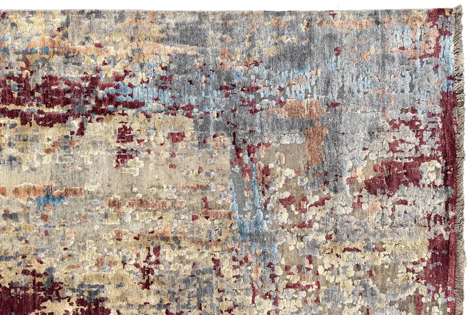 Tapis de sol moderne India - Ivoire Bleu Rouge Excellent état - En vente à Dallas, TX