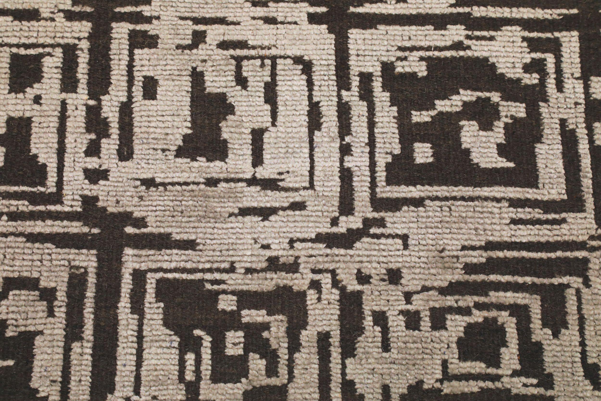 India Modern Area Rugs - Wool Brown Ivory Design - 94161 In Excellent Condition For Sale In Dallas, TX