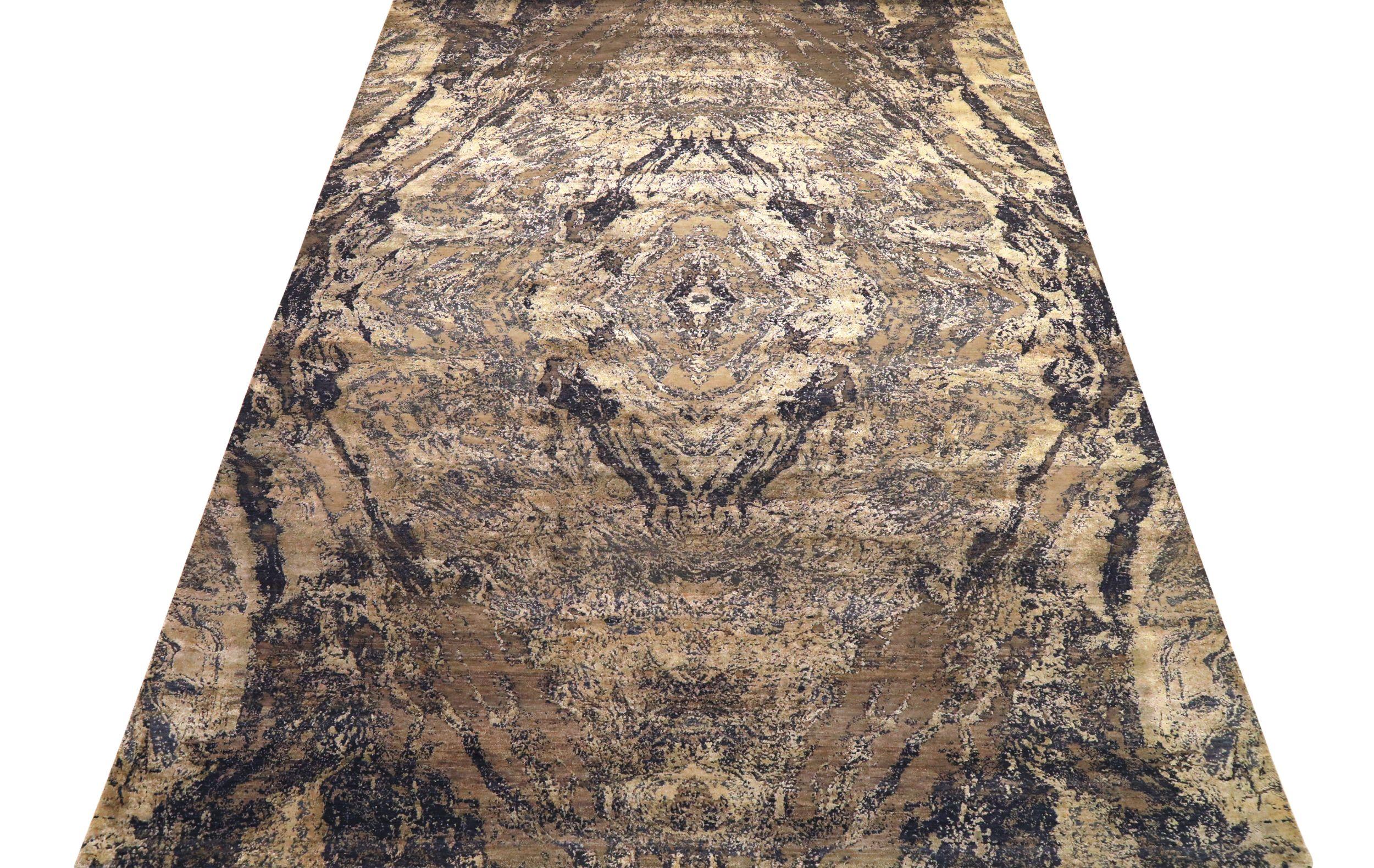Découvrez l'élégance de l'Inde moderne avec les tapis de zone de Circa 1990. Conçu avec de la laine et du BrownIvoryTaupe, ce design exclusif est parfait pour mettre en valeur votre espace.
