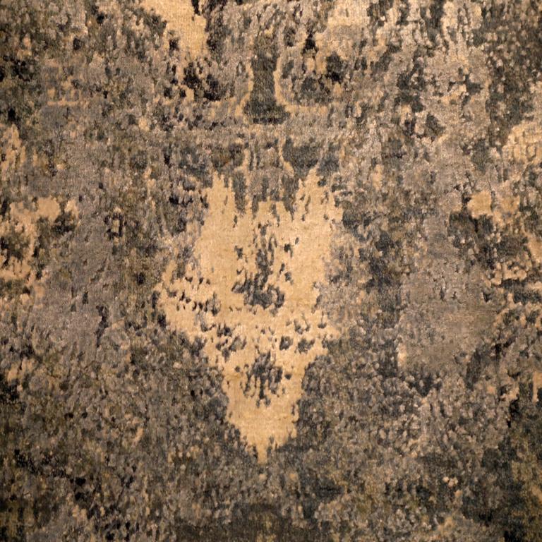 India Modern Area Rugs - Wool Gray Shades of Gray / silver - 94021 In Excellent Condition For Sale In Dallas, TX