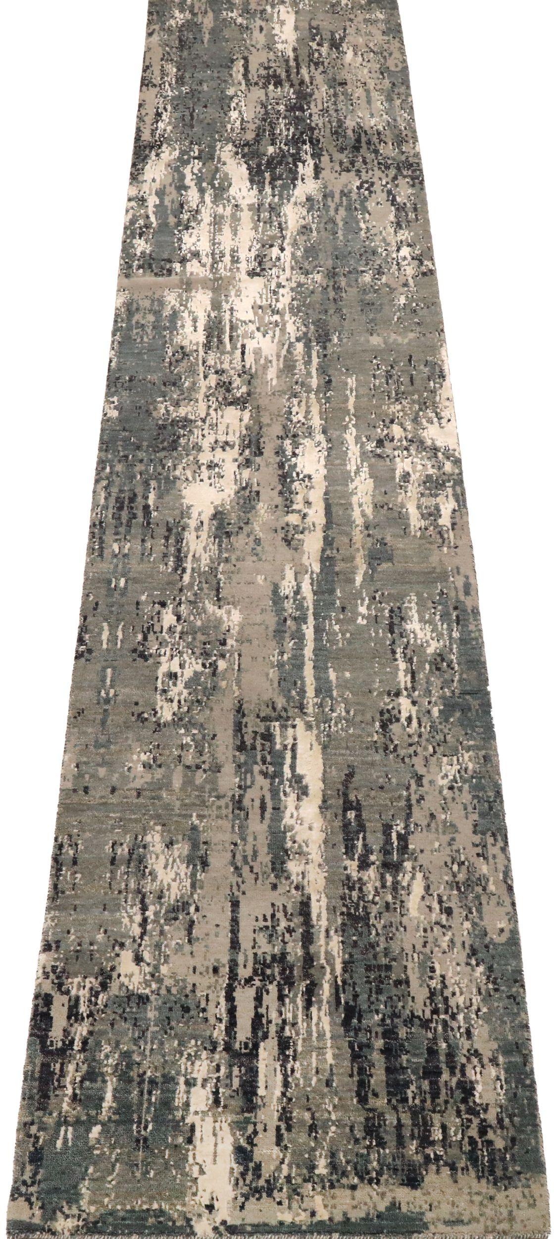 Entdecken Sie die Eleganz von India Modern mit dem Läufer Circa 1990. Dieses exklusive Design aus Wolle und BlackIvoryTaupe ist perfekt, um Ihren Raum zu verschönern.