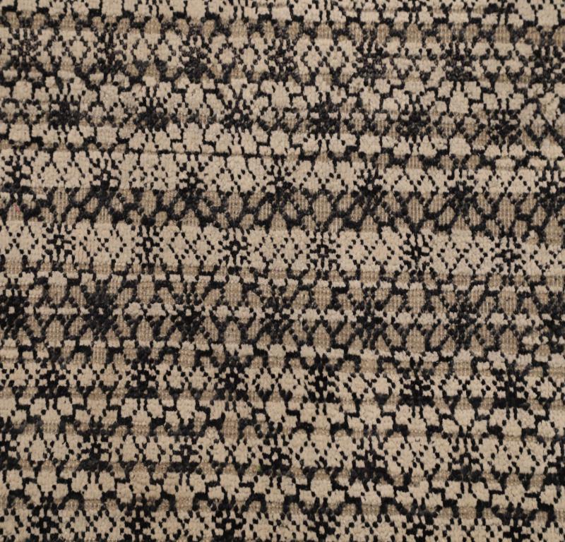 India Modern Runner Rug - Wool Brown Ivory Design - 94277 In Excellent Condition For Sale In Dallas, TX