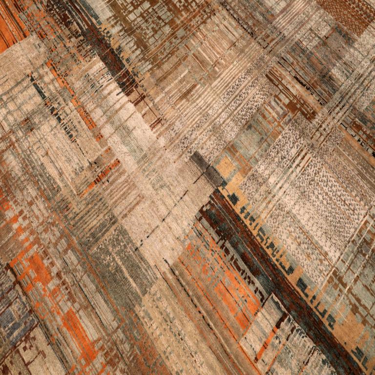 India Modern Small Rug - Wool Black Gray Ivory Orange Design - 94254 (Moderne) im Angebot