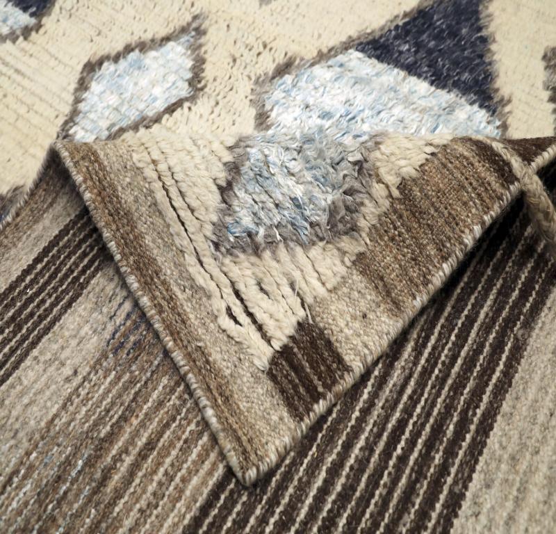 Indien Tapis de sol marocain de l'Inde - Laine Noir et blanc Design/One - 94507 en vente