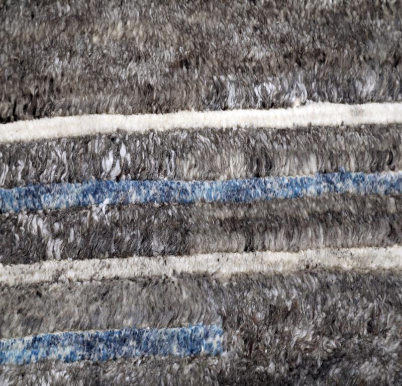 Noué à la main Tapis de sol marocain de l'Inde - Laine Brown Design/One - 94494 en vente