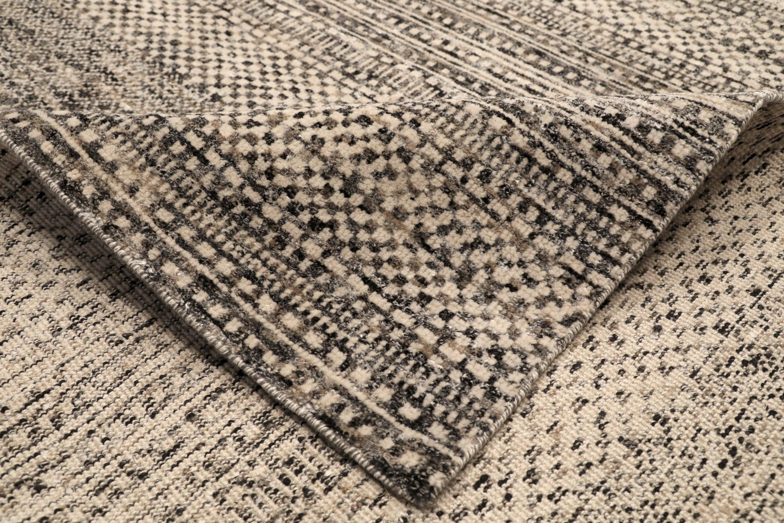 Indian India Moroccan Area Rugs - Wool Brown Ivory Design - 96584 For Sale