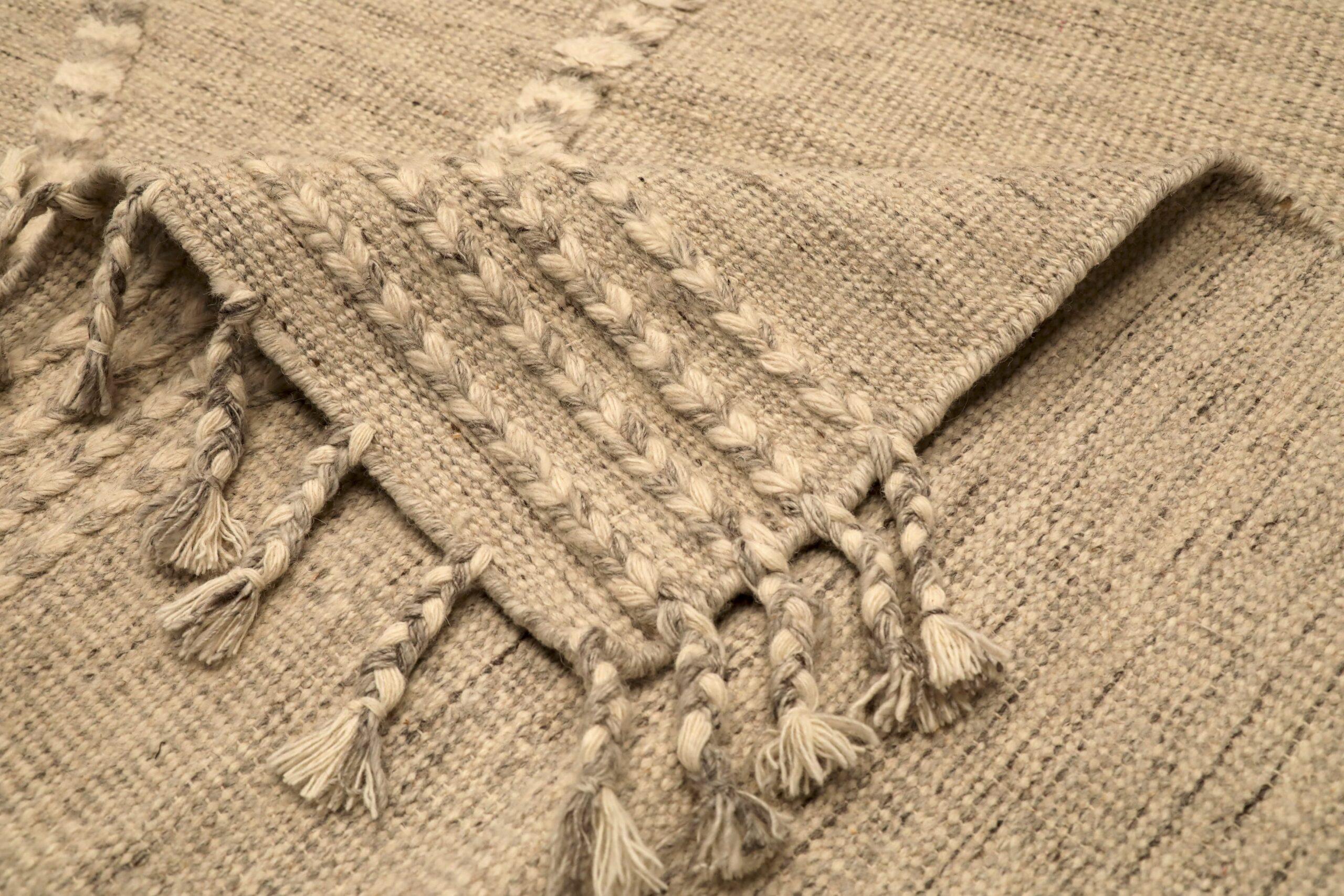 Indian India Moroccan Area Rugs - Wool Brown Taupe Design - 96545 For Sale
