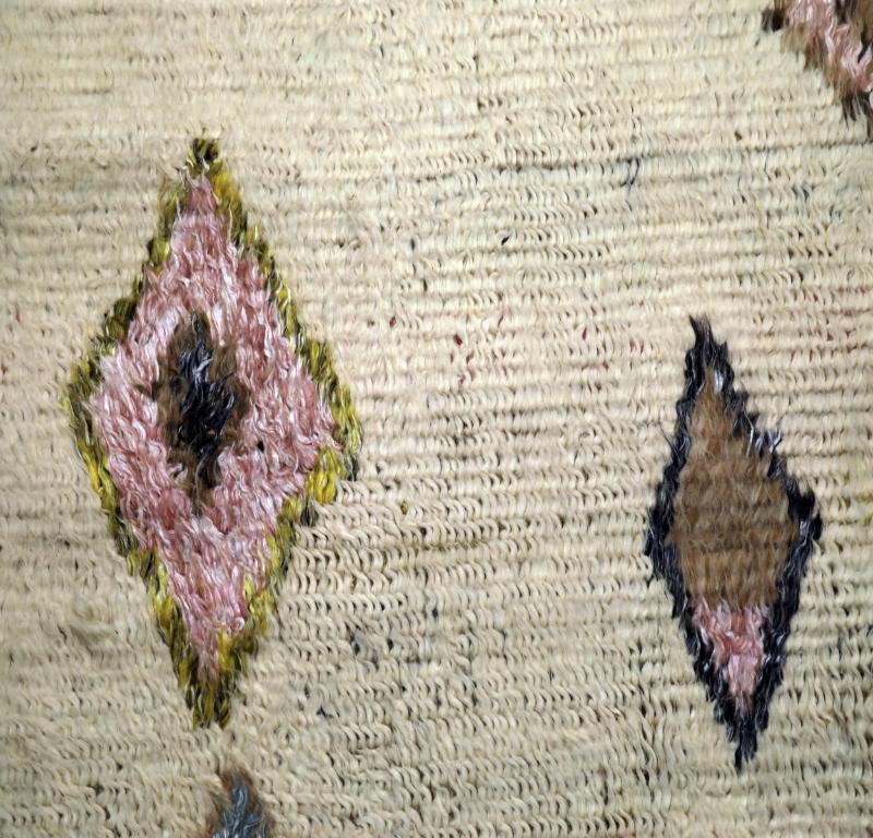 Noué à la main Tapis marocains indiens - motif vert laine ivoire rose - 94495 en vente