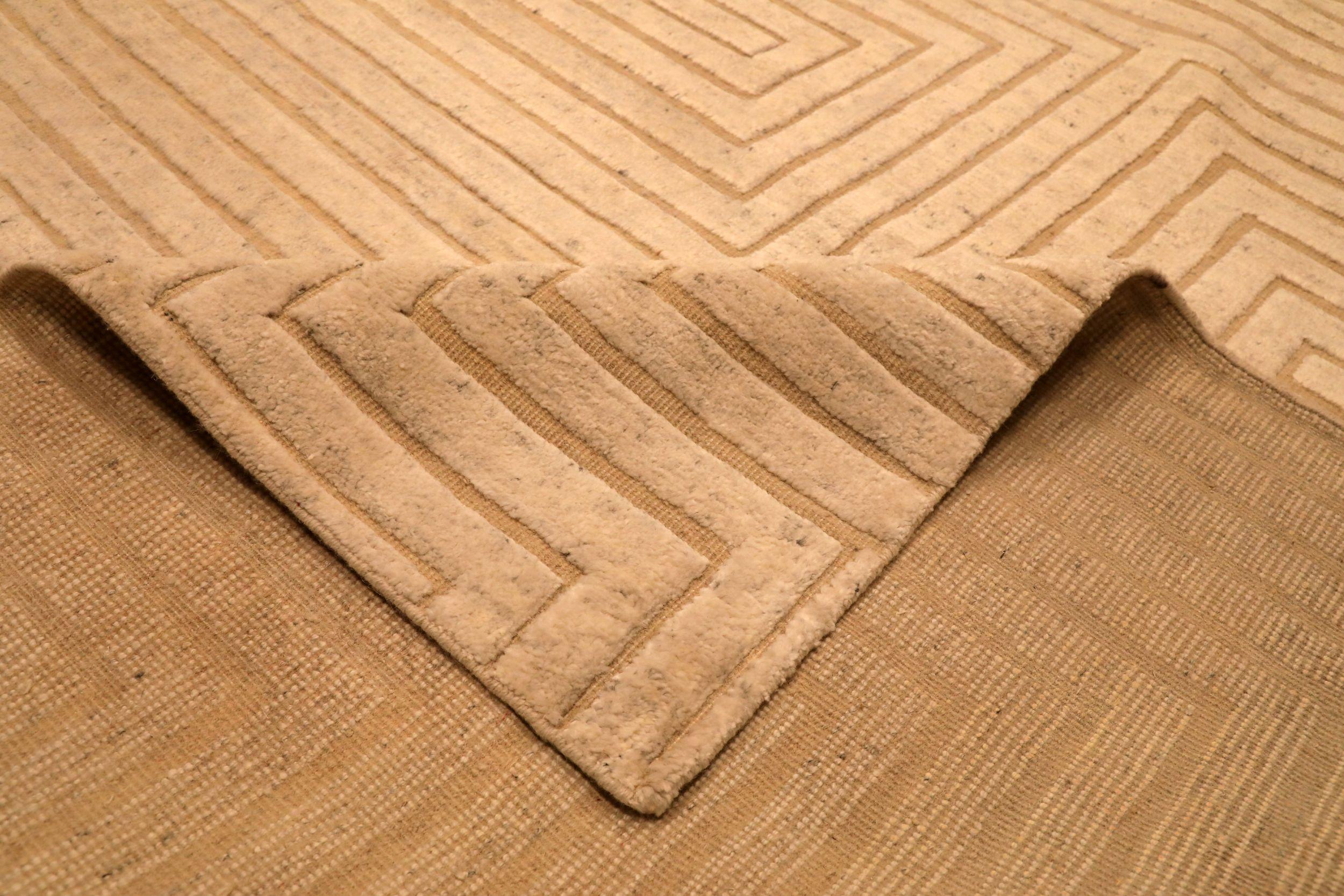 Marokkanische Teppiche aus Indien – Wolle in elfenbeinfarbenem Design – 94244 (Indisch) im Angebot
