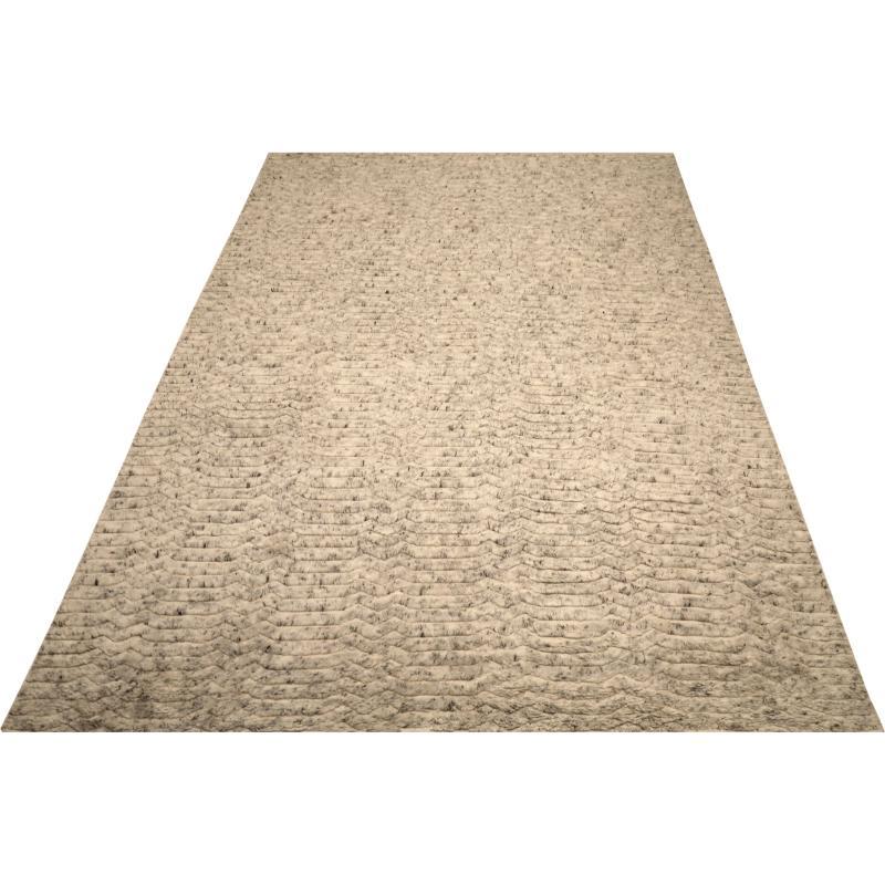 Entdecken Sie die Eleganz der indisch-marokkanischen Teppiche von Circa 1990. Dieses exklusive Design aus Wolle und Elfenbein ist perfekt, um Ihren Raum zu verschönern.