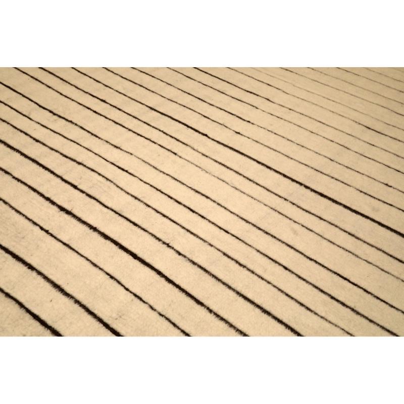 Moderne Tapis marocains indiens - Design en laine ivoire - 94466 en vente