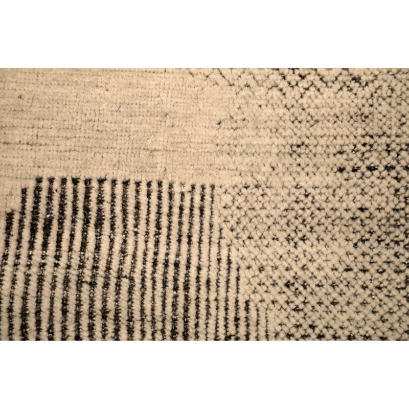 Marokkanische Teppiche aus Indien – Wolle in elfenbeinfarbenem Design – 94470 (Indisch) im Angebot