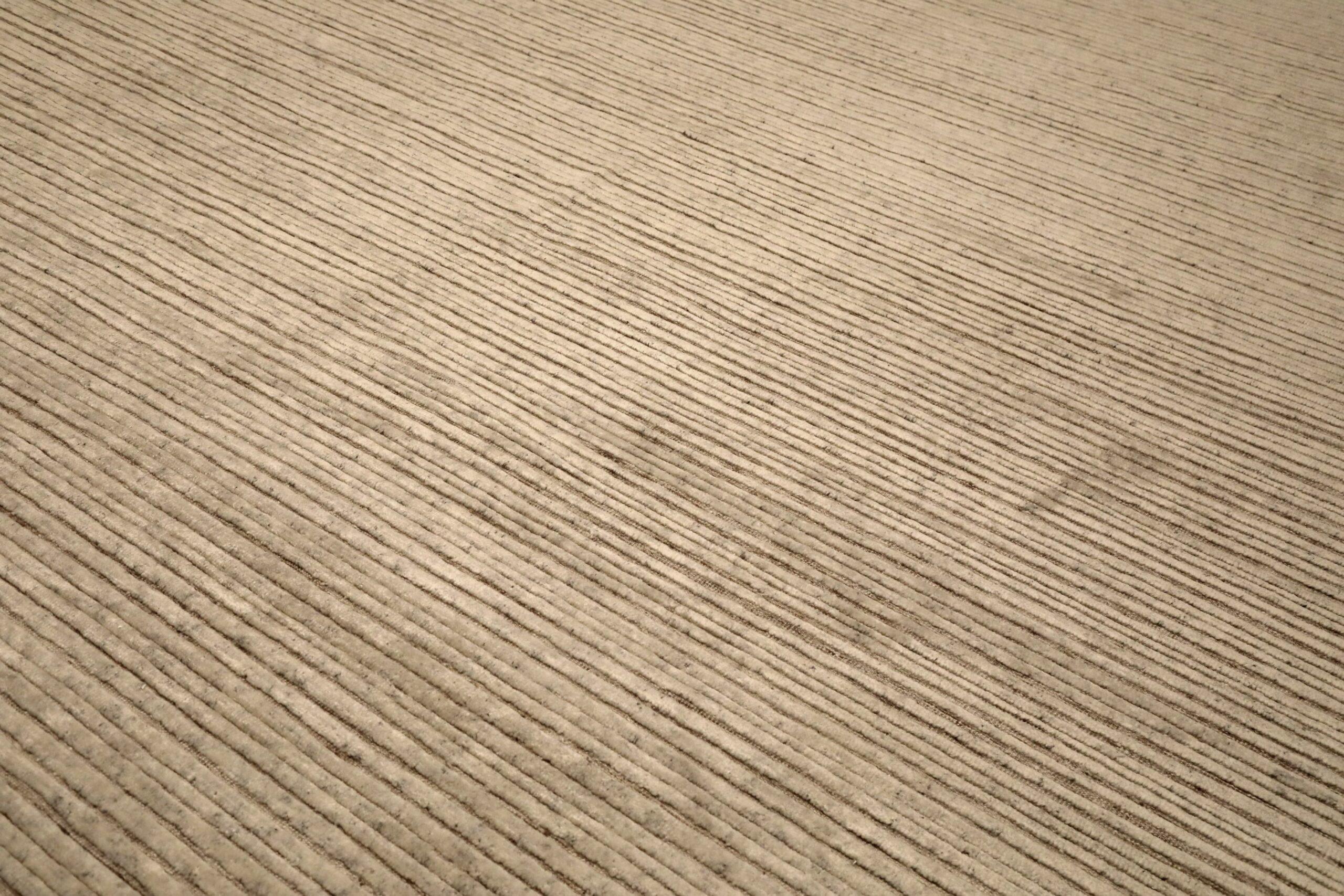 Modern India Moroccan Area Rugs - Wool Ivory Design - 96560 For Sale
