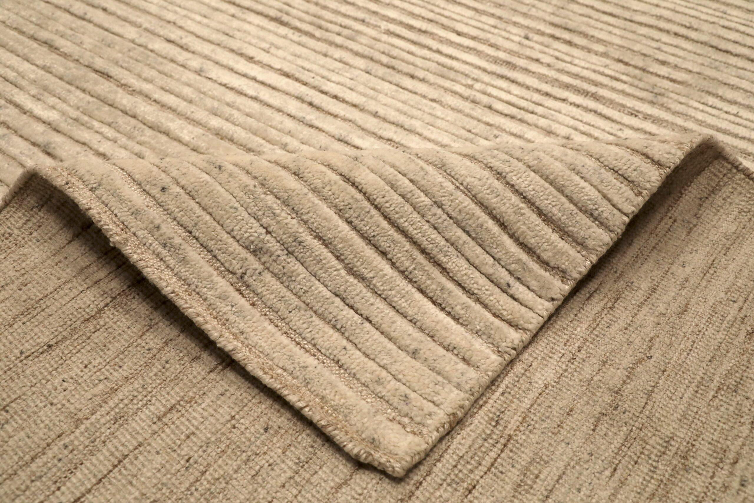 Indian India Moroccan Area Rugs - Wool Ivory Design - 96560 For Sale