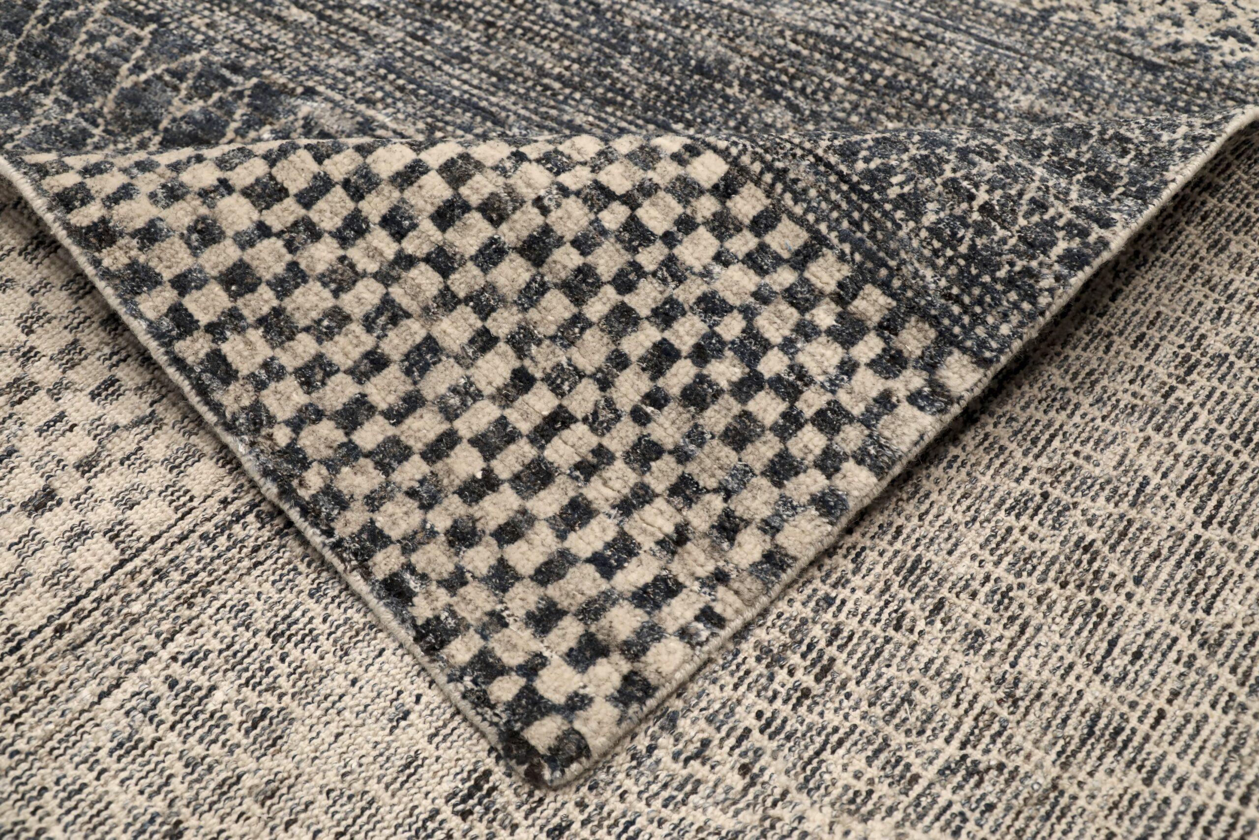Indian India Moroccan Over Size Rug - Wool Brown Ivory Design - 96592 For Sale