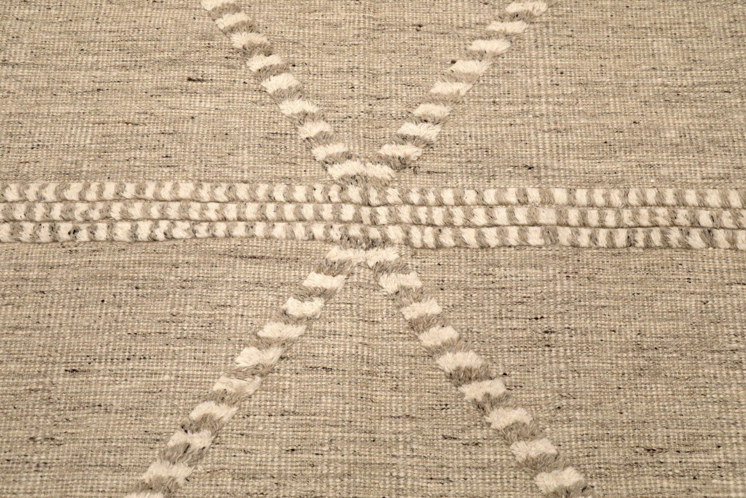 Indien Marokkanisch Over Size Teppich - Wolle Elfenbein Taupe Design - 96568 im Zustand „Hervorragend“ im Angebot in Dallas, TX