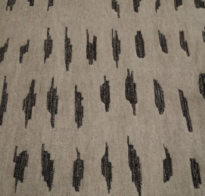 Minimalismo Tappeto Runner Marocchino India Circa 1990 - Lana Marrone Avorio Design - 99530 in vendita