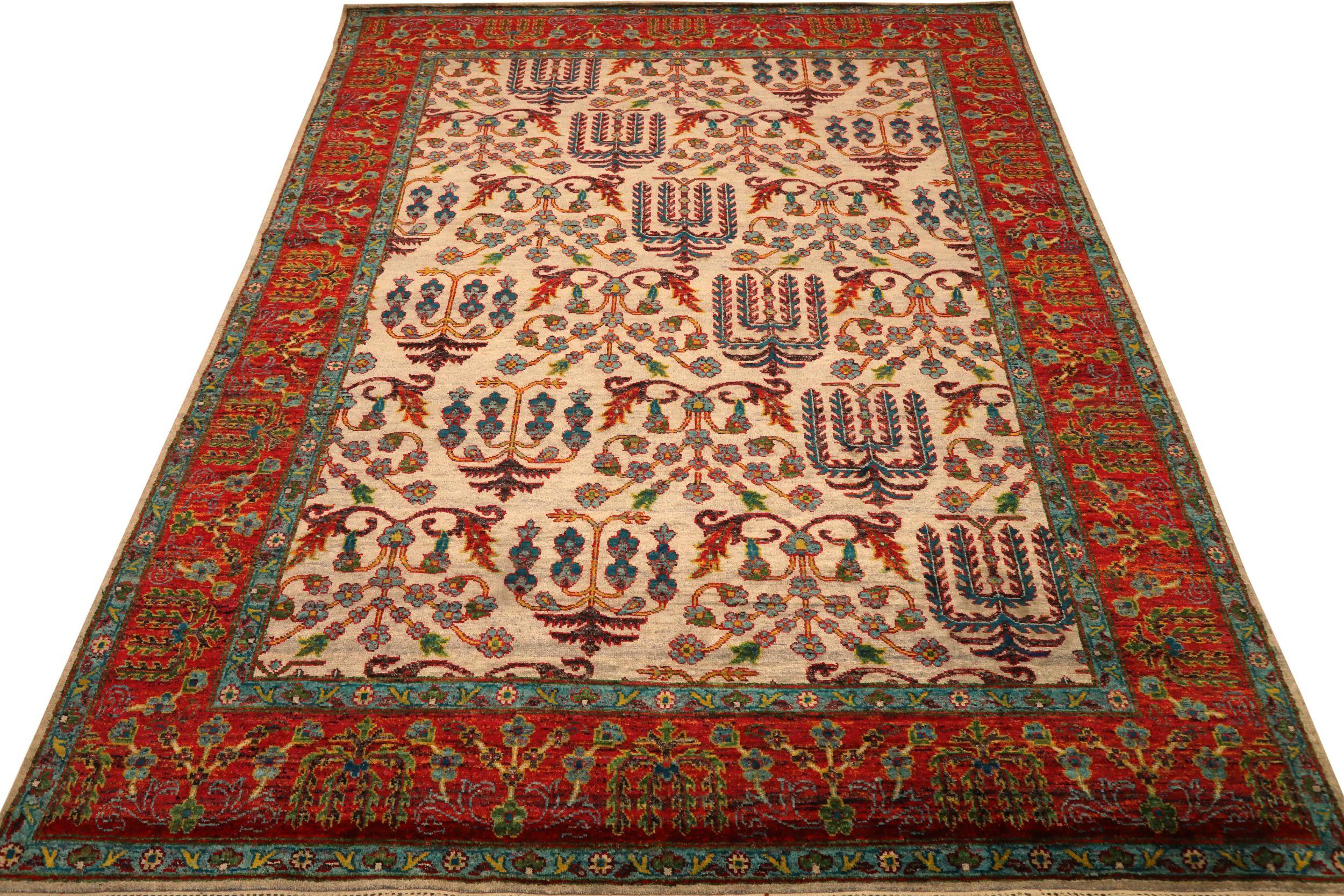 Entdecken Sie die Eleganz von India Oushak mit den Area Rugs von Circa 1990. Dieses exklusive Design aus Wolle und Elfenbeinrot ist perfekt, um Ihren Raum zu verschönern.