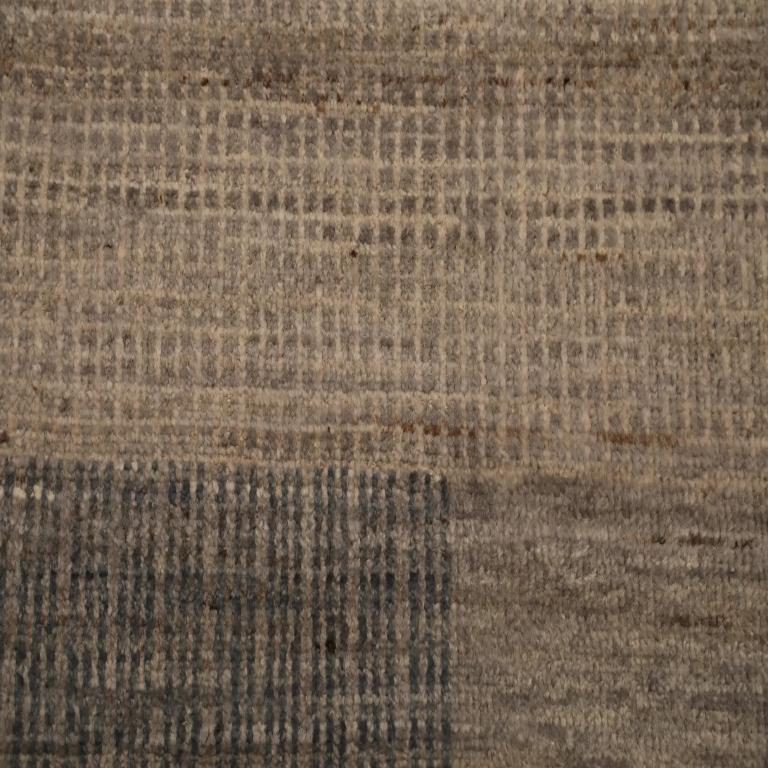 Modern India Over Size Rug - Wool Brown Gray Ivory Design - 98064 For Sale
