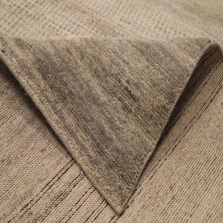 Indian India Over Size Rug - Wool Brown Gray Ivory Design - 98064 For Sale