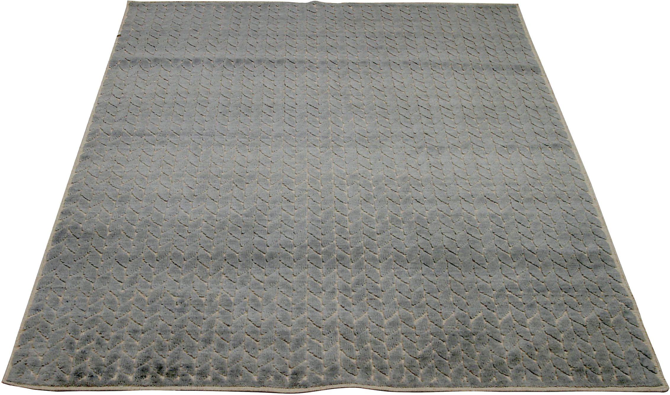 Discover the elegance of India Pigeon featuring Small Rug in Circa 1990. Designed with Wool and Gray, this exclusive design is perfect for enhancing your space.