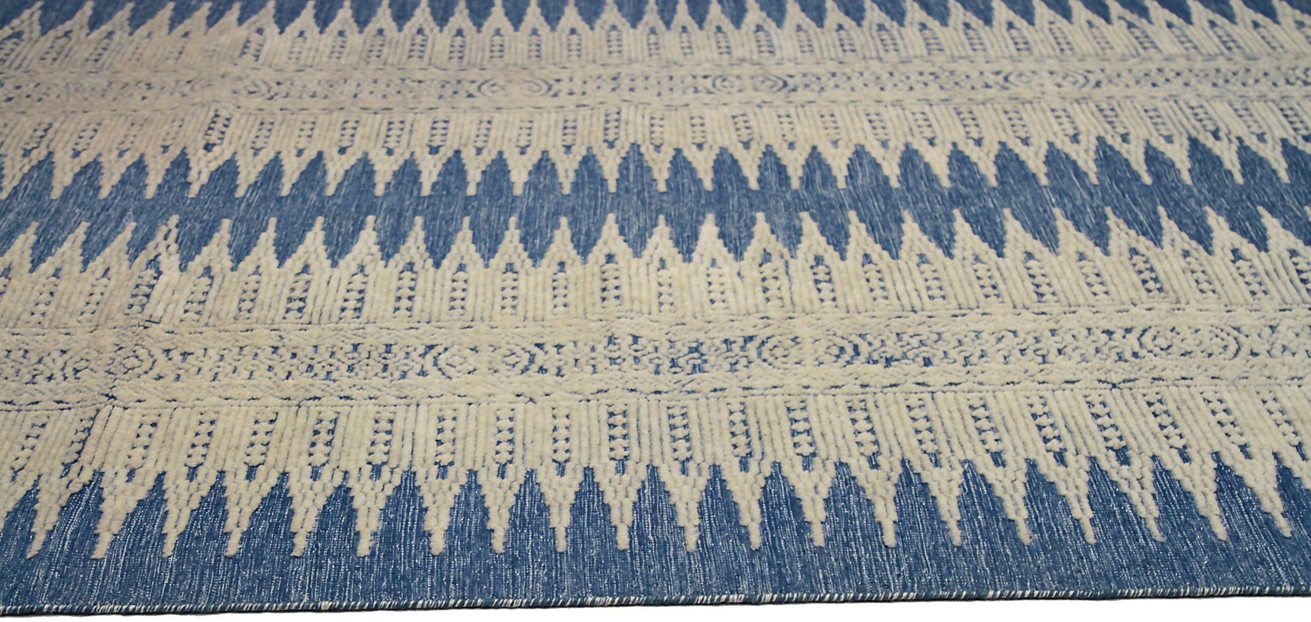 Tappeti India Rabat Area Circa 1990 - Lana Blu Avorio Design - 90609 In condizioni ottime in vendita a Dallas, TX