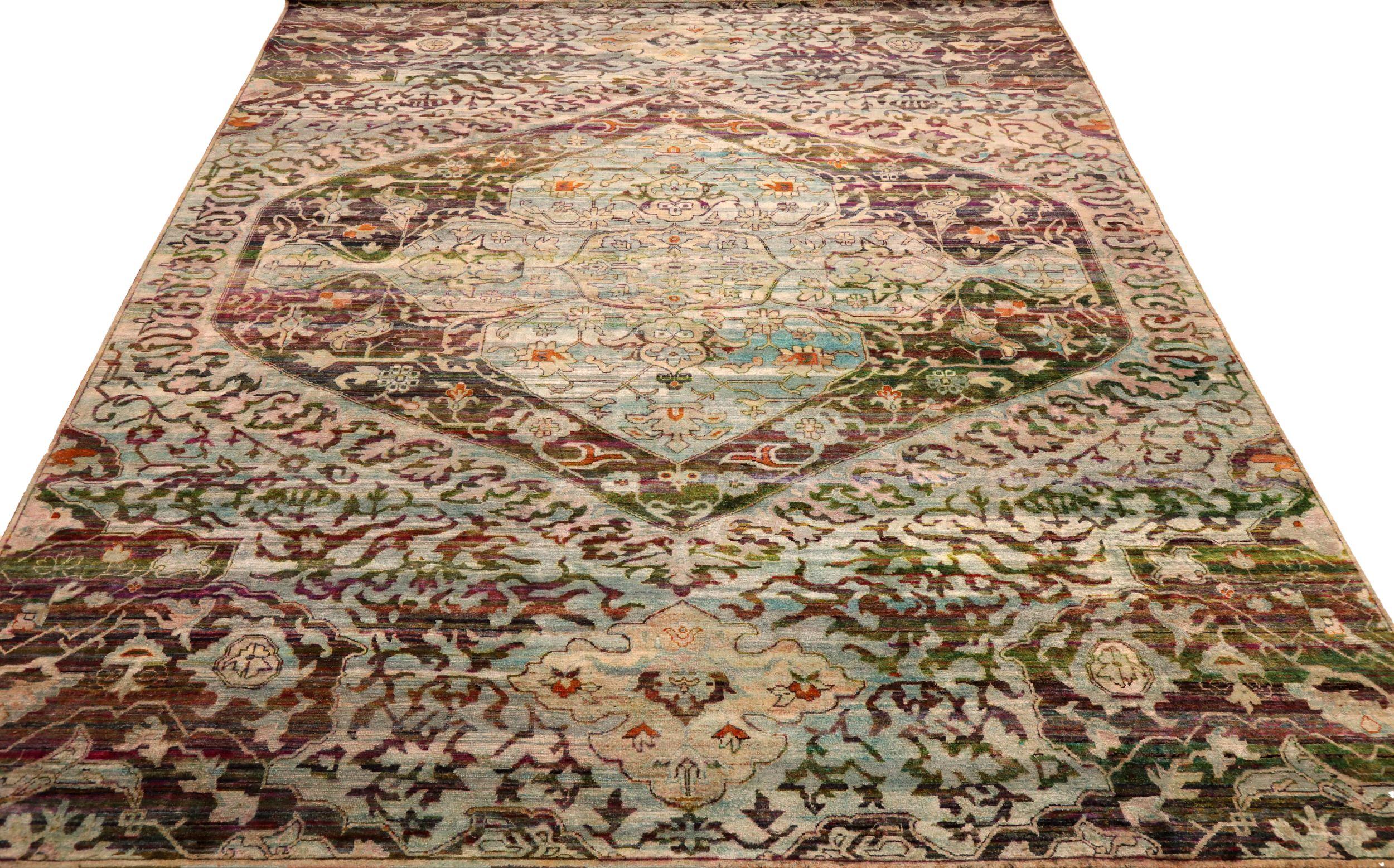 Scopri l'eleganza della seta Sari dell'India con i tappeti CIRCA del 1990. Progettato con Lana e BlueBrown, questo design esclusivo è perfetto per valorizzare il tuo spazio.