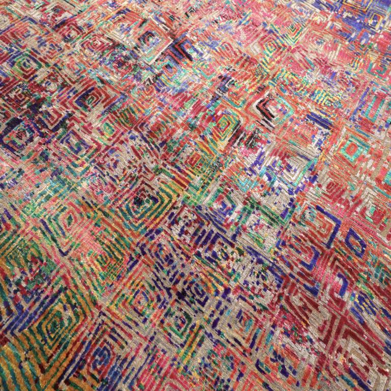 Modern India Sari Silk Area Rugs - Wool Blue Ivory Red Design - 94134 For Sale