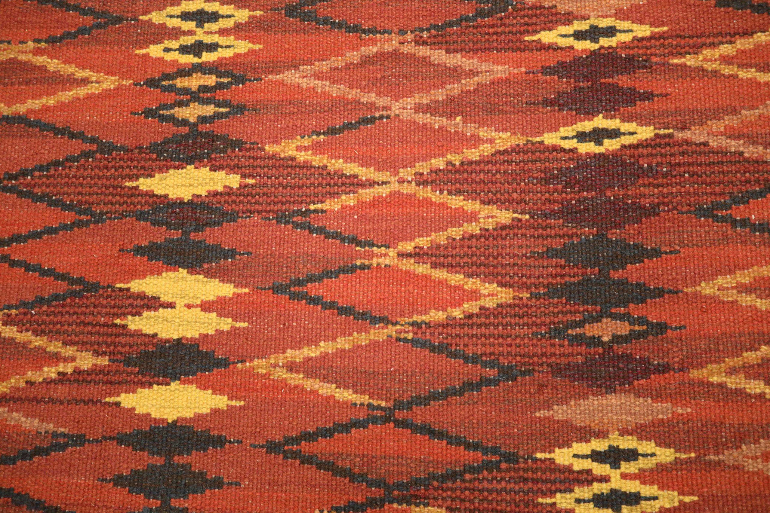 Indien Inde Tapis de sol scandinave Circa 1990 - Laine Noir Rose Rouge Jaune - 92378 en vente