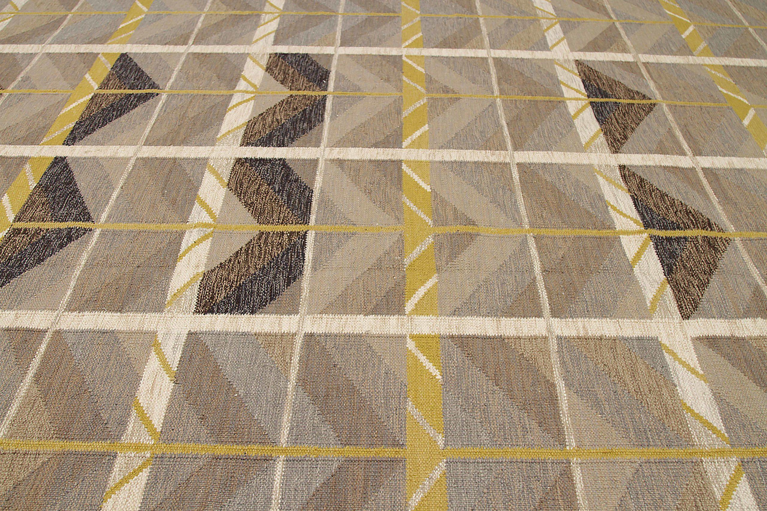 Moderne Tapis de sol scandinave de l'Inde Circa 1990 - Laine Brown Ivoire Taupe Jaune - 92379 en vente