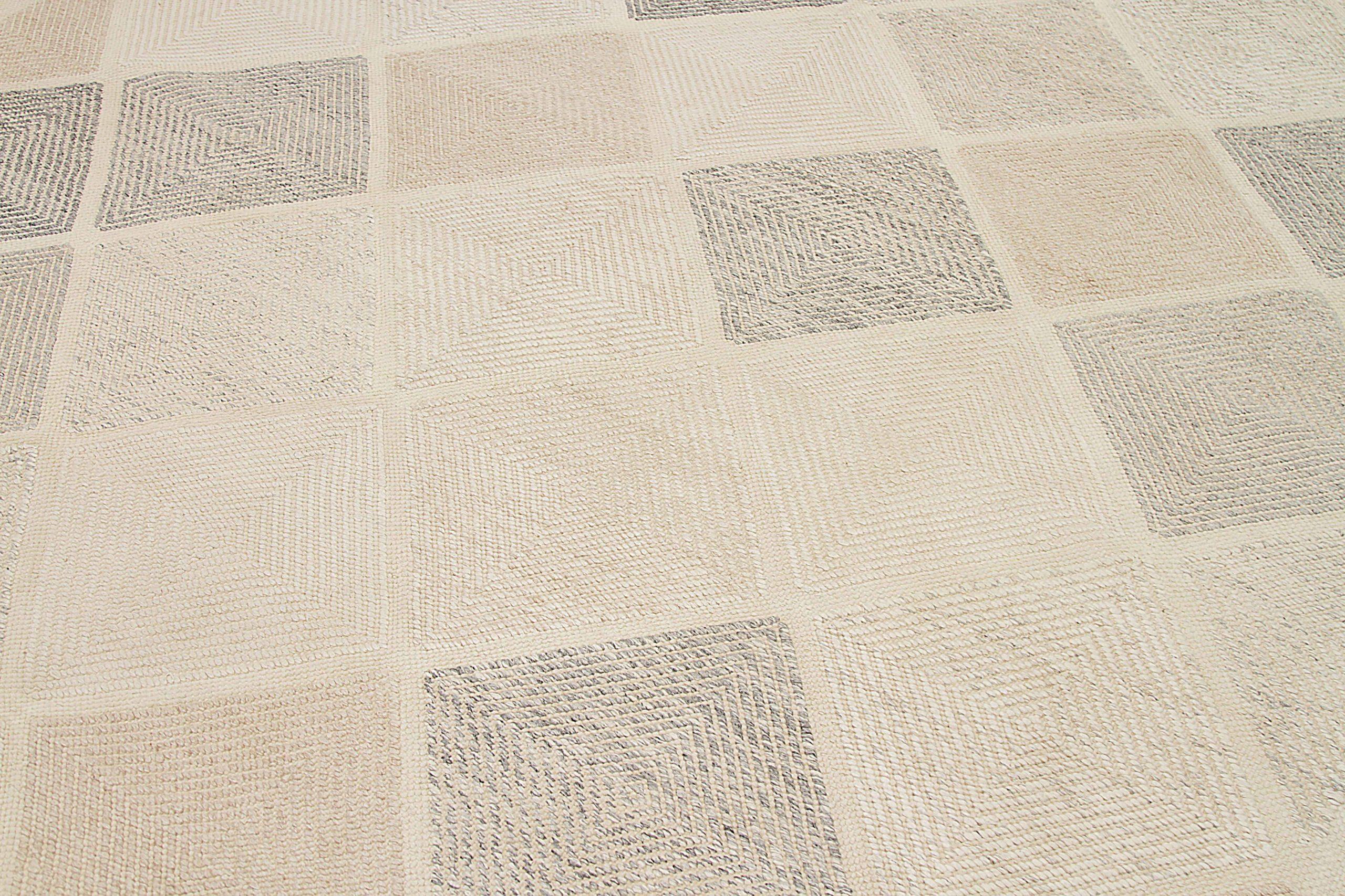 Skandinavische Teppiche aus Indien Circa 1990 - Wolle Grau Elfenbein Design - 92474 (Indisch) im Angebot