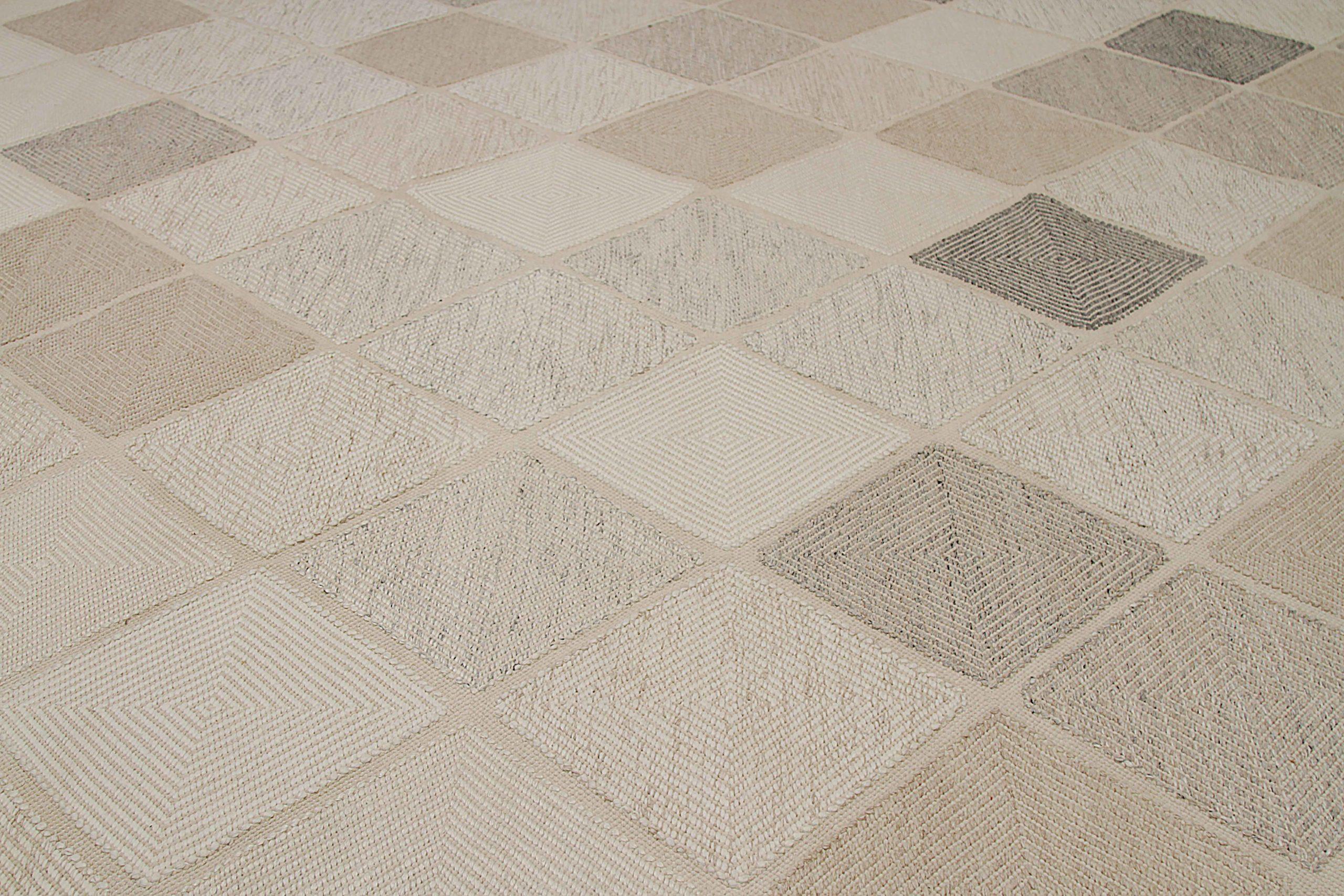 Indien skandinavischen über Größe Teppich CIRCA 1990 - Wolle Brown Elfenbein Taupe - 92381 im Zustand „Hervorragend“ im Angebot in Dallas, TX