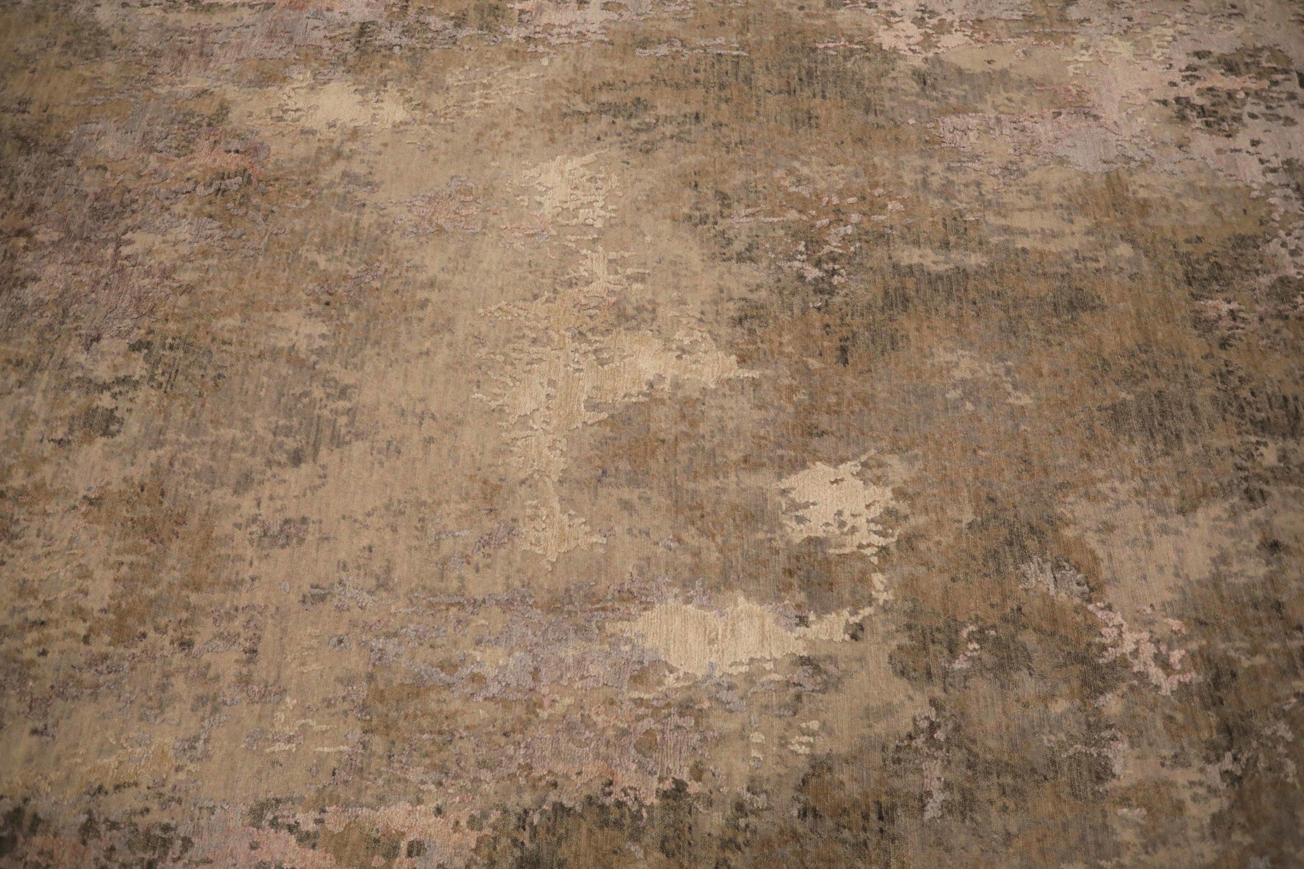 Modern India Small Rug Circa 1990 - Wool Brown Ivory Yellow Design - 91671 For Sale