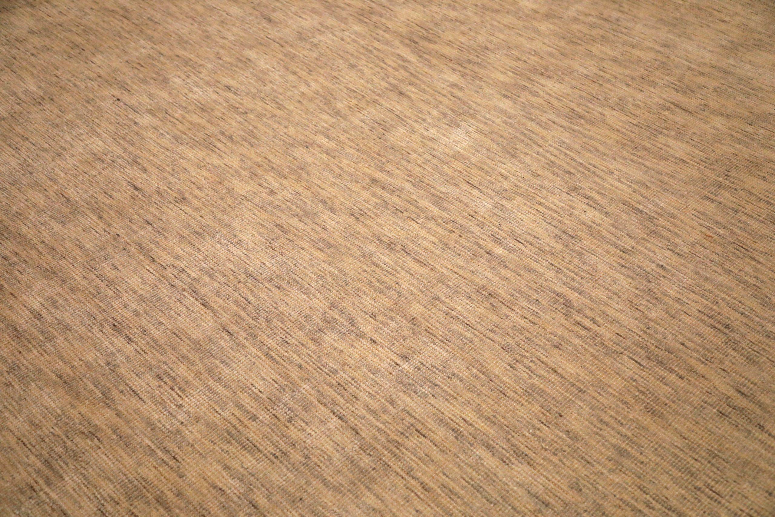 Modern India Solid Area Rugs - Wool Brown Design - 93736 For Sale