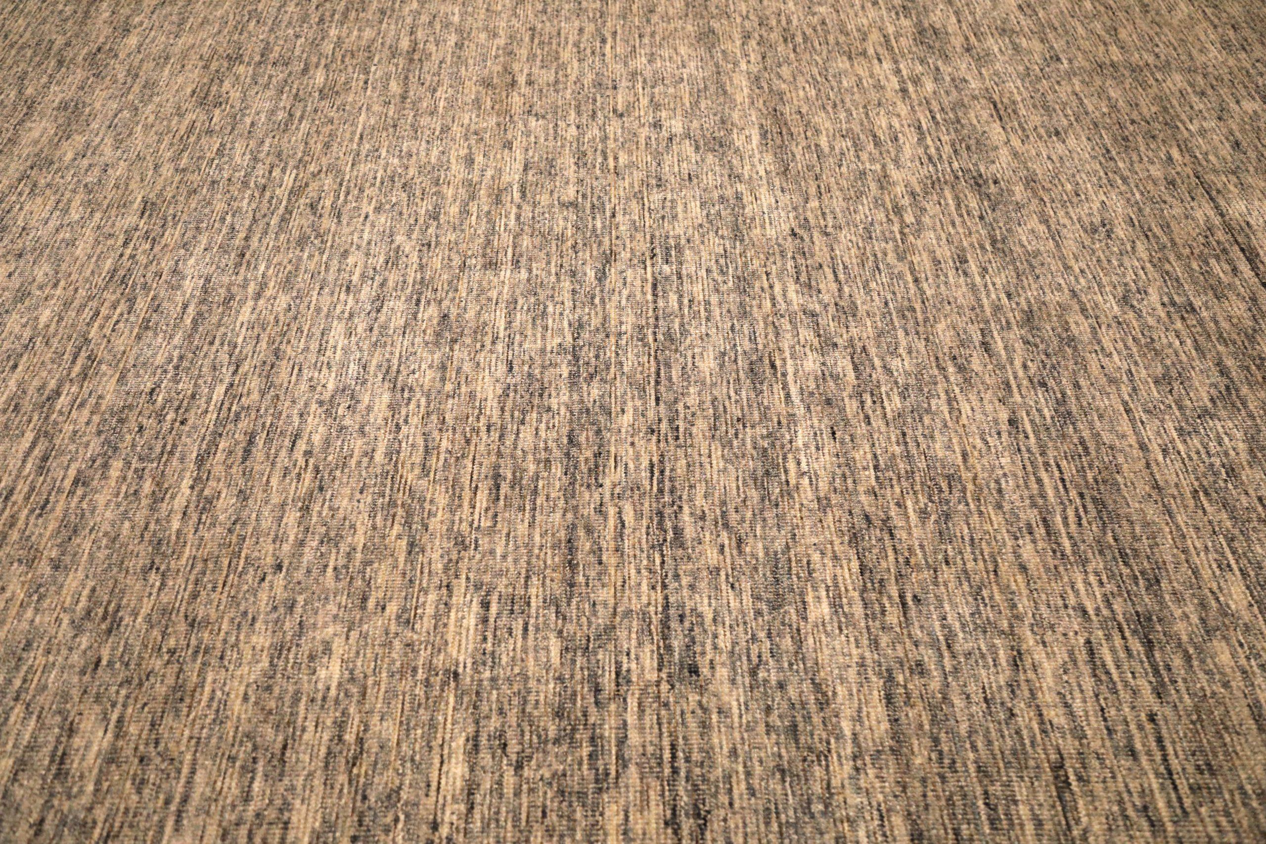 Indian India Solid Area Rugs - Wool Brown Taupe Design - 93694 For Sale