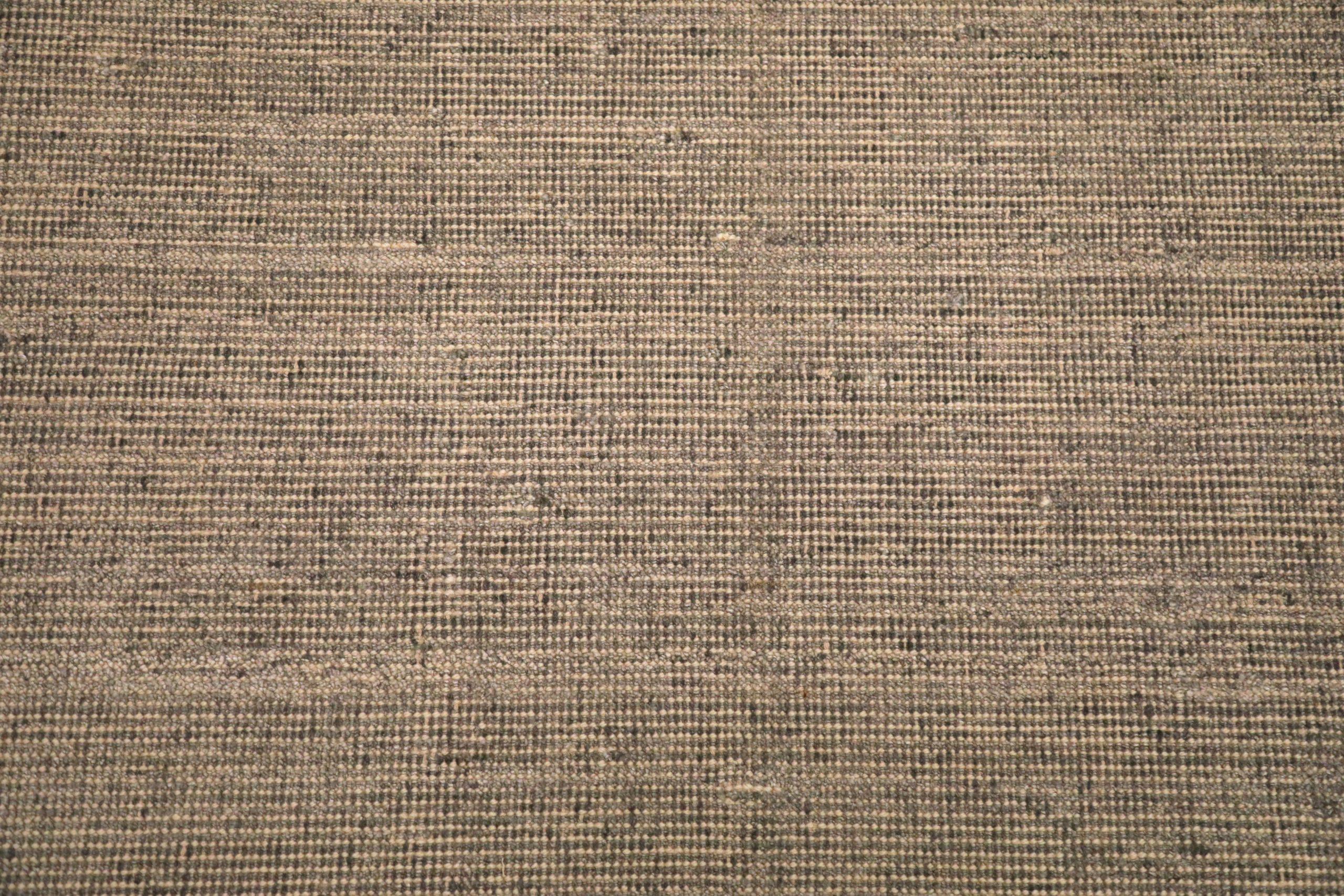 Indian India Solid Area Rugs - Wool Brown Taupe Design - 93741 For Sale