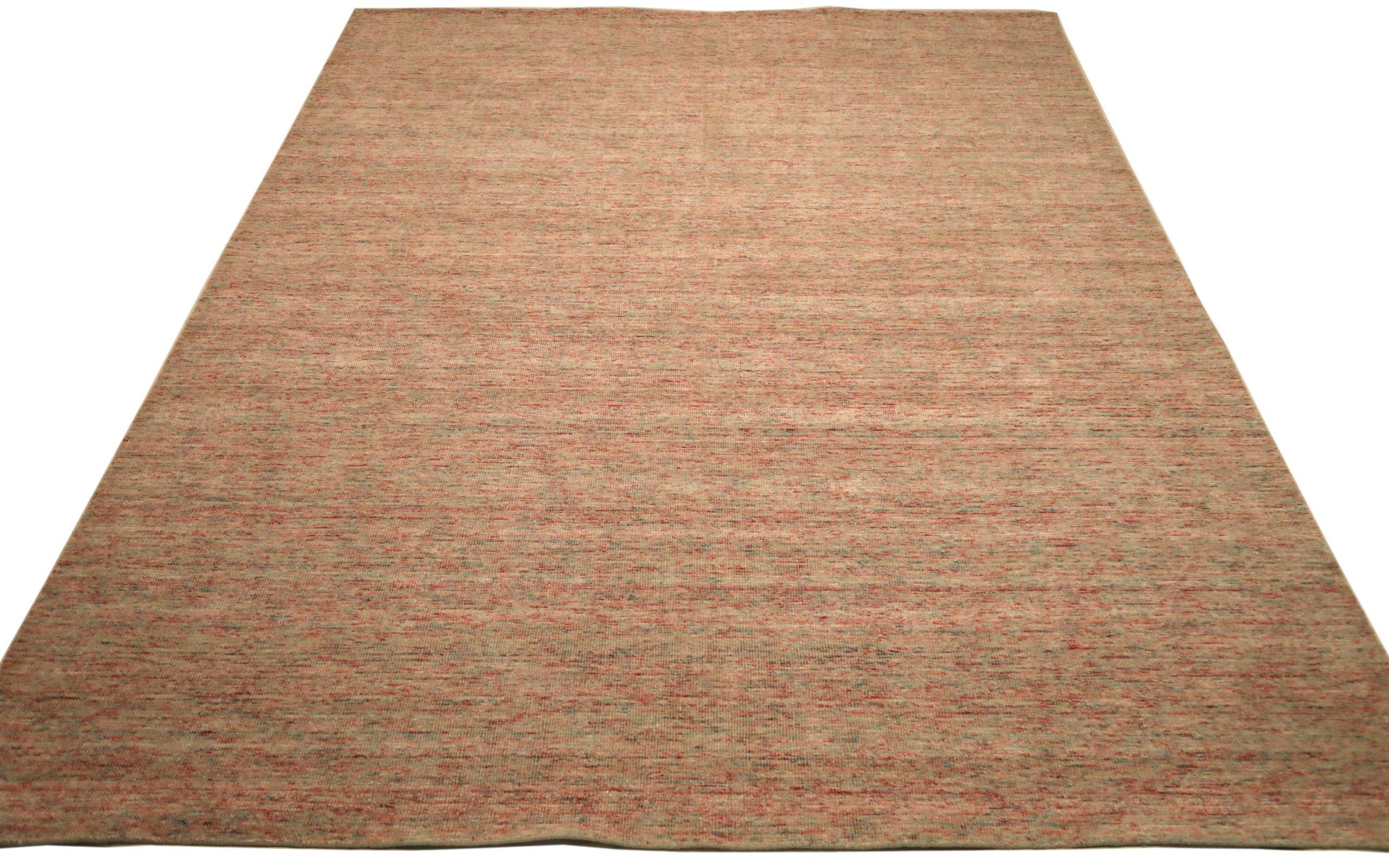 Entdecken Sie die Eleganz von India Solid mit den Area Rugs von Circa 1990. Dieses exklusive Design aus Wolle und GrayPinkRed ist perfekt, um Ihren Raum zu verschönern.