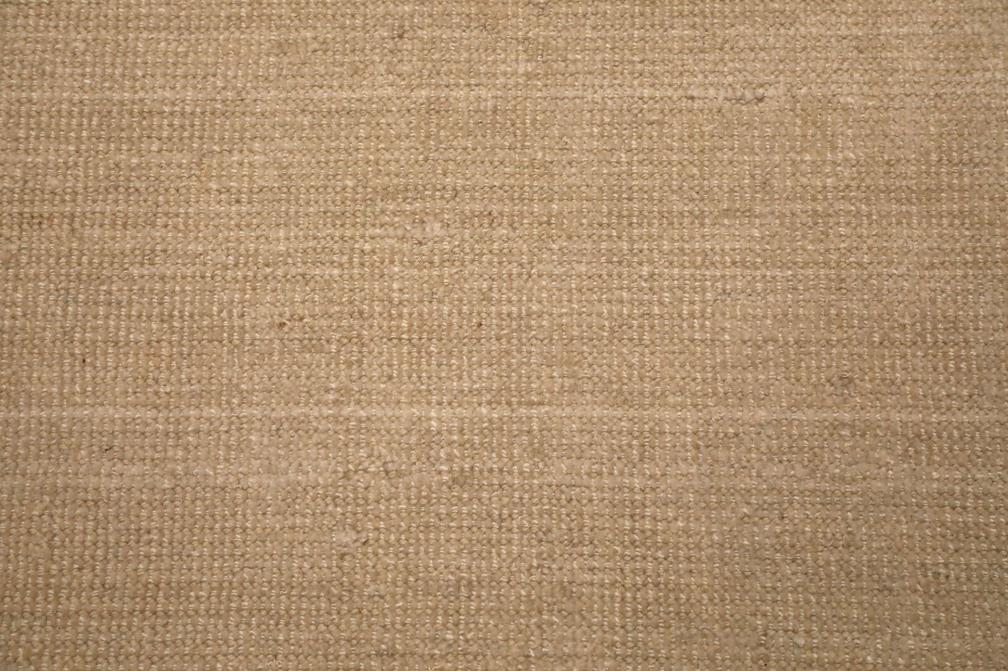 Hand-Knotted India Solid Area Rugs - Wool Ivory Design - 93683 For Sale