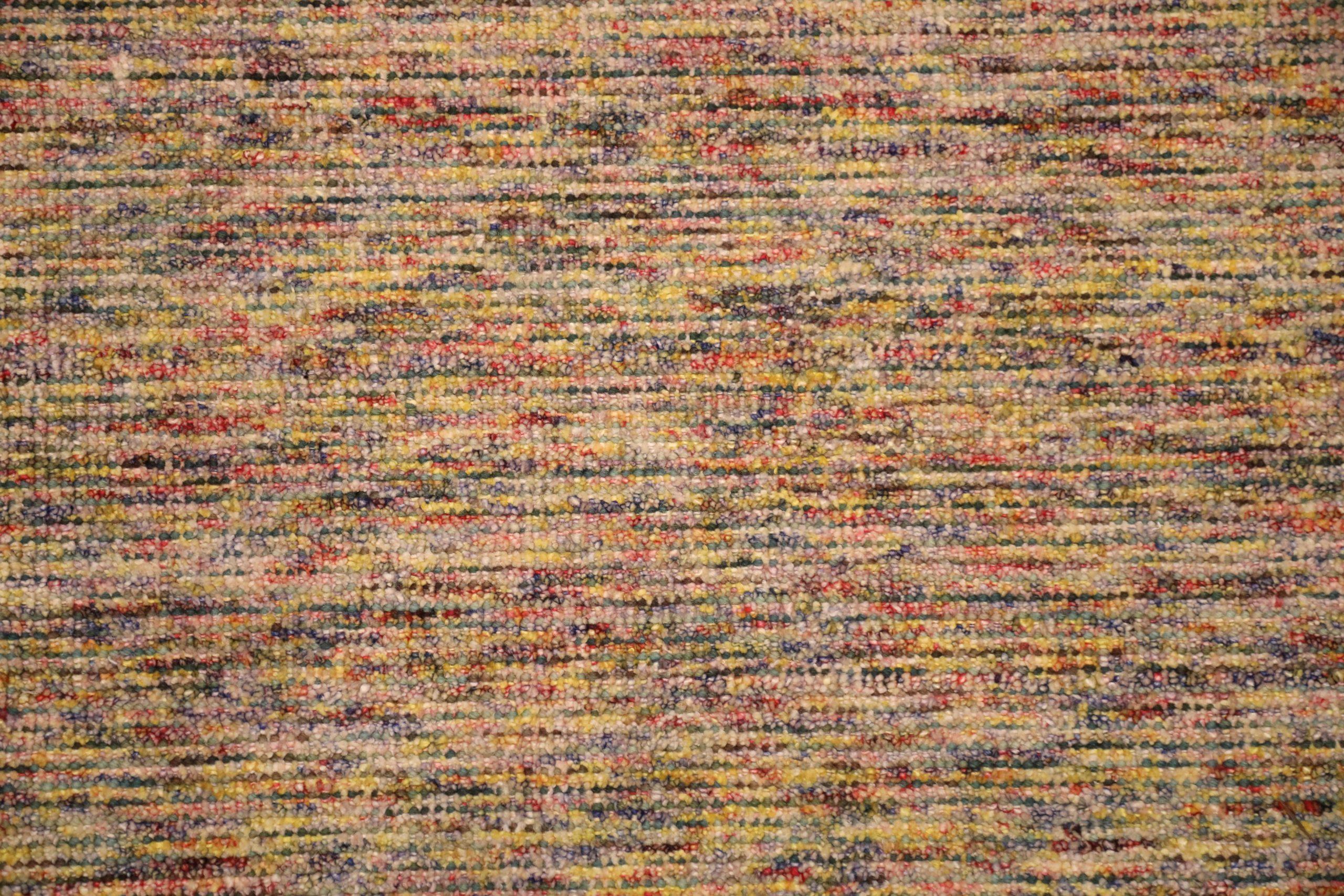 Indien Tapis d'Inde en laine ivoire rouge jaune et jaune, 93684 en vente