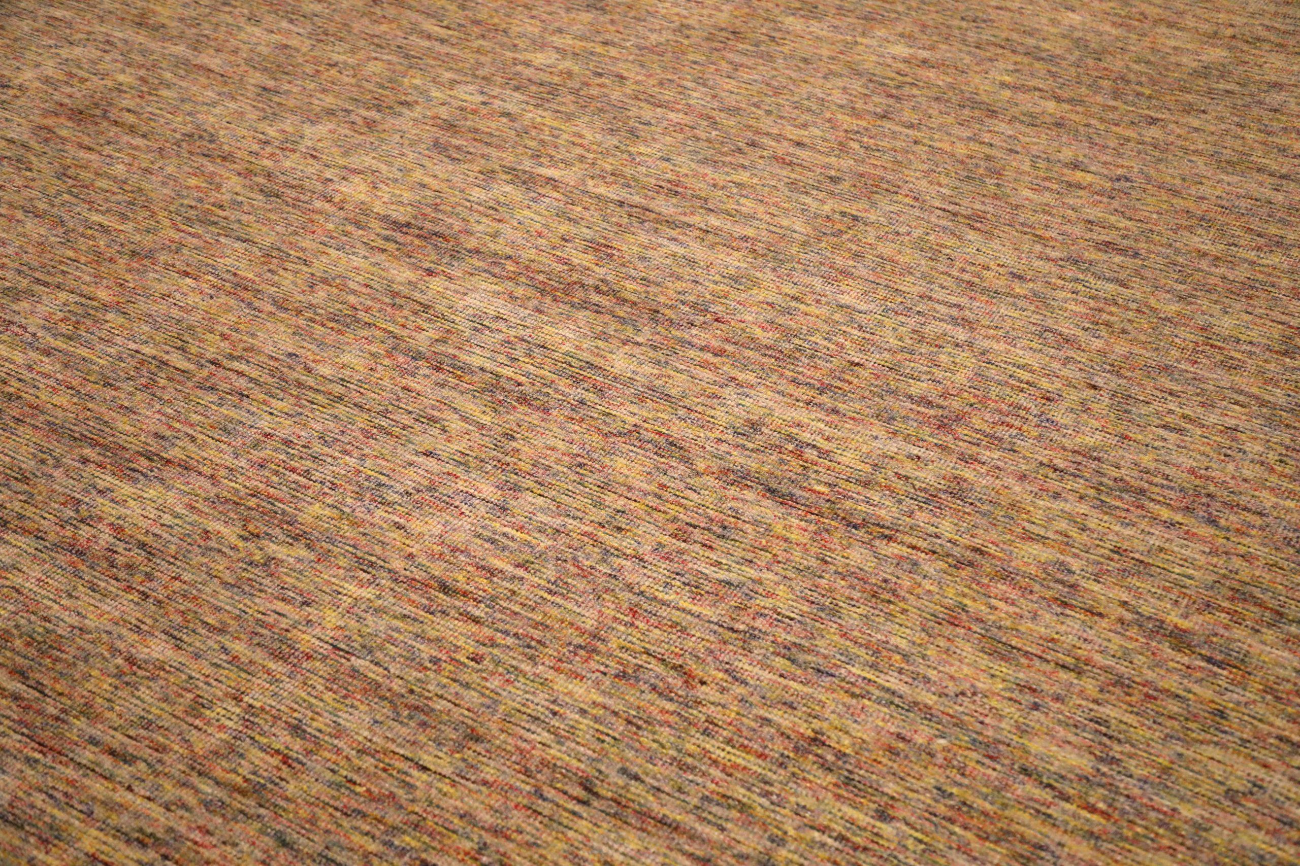Tapis d'Inde en laine ivoire rouge jaune et jaune, 93684 Excellent état - En vente à Dallas, TX