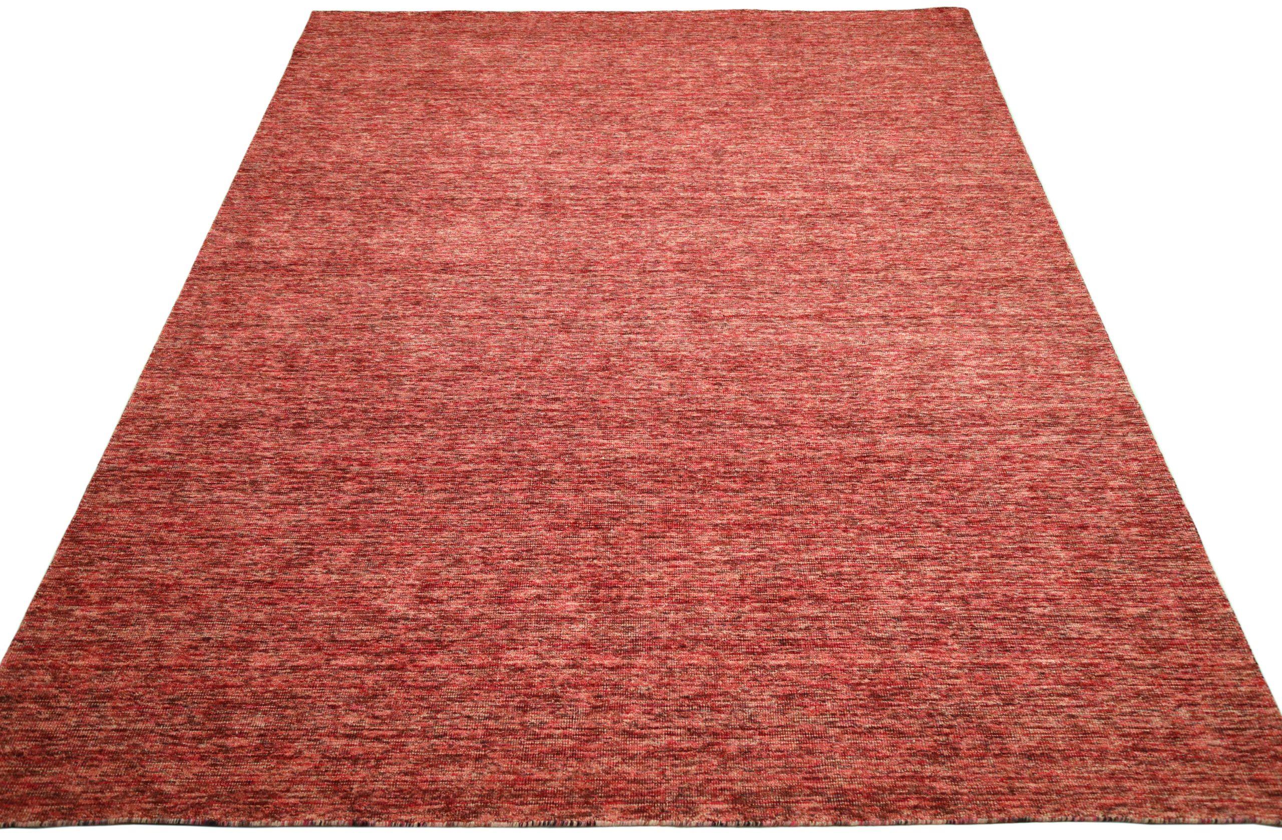Entdecken Sie die Eleganz von India Solid mit den Area Rugs von Circa 1990. Dieses exklusive Design aus Wolle und Rot ist perfekt, um Ihren Raum zu verschönern.