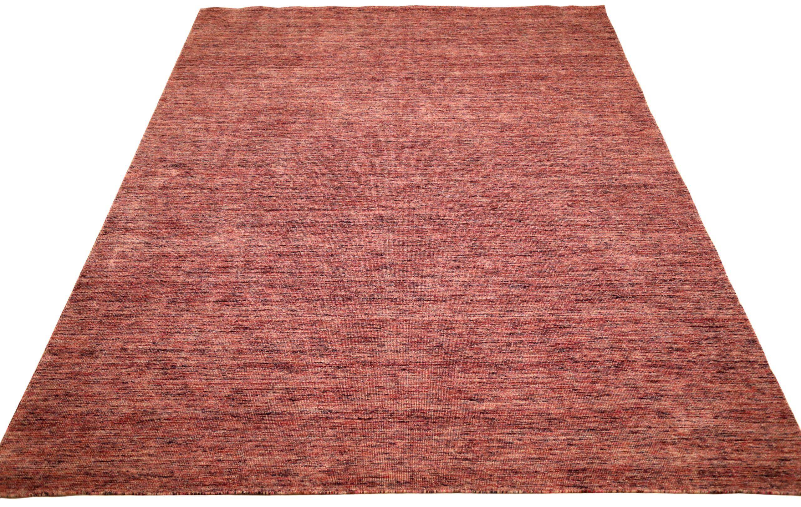 Entdecken Sie die Eleganz von India Solid mit den Area Rugs von Circa 1990. Dieses exklusive Design aus Wolle und Rot ist perfekt, um Ihren Raum zu verschönern.