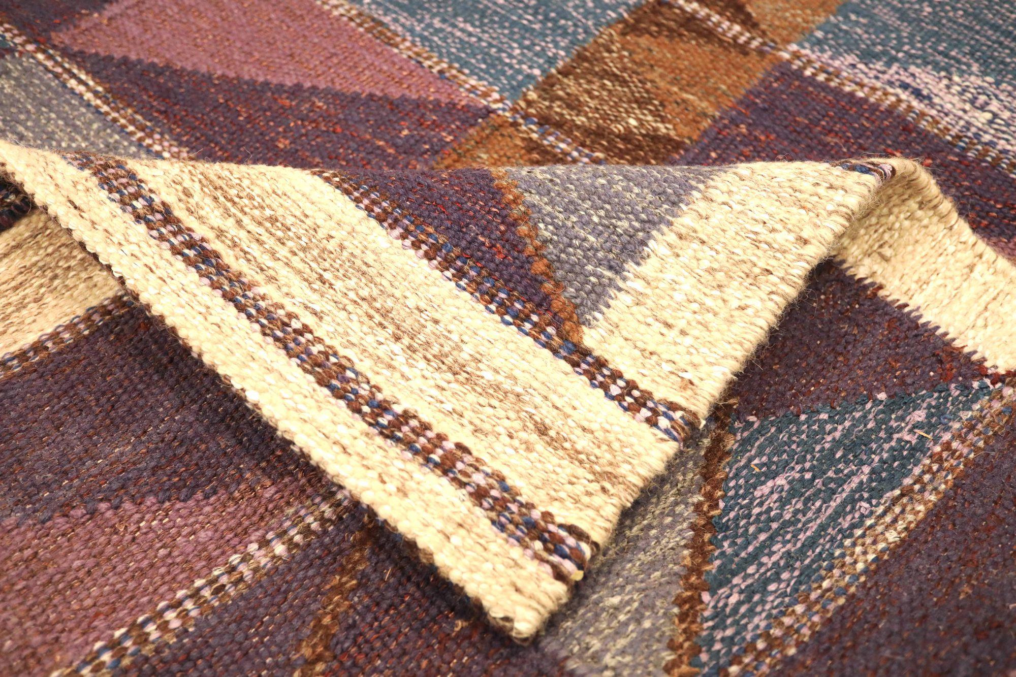 Tapis de collection suédois - Laine bleu ivoire rouge - 93427 Excellent état - En vente à Dallas, TX