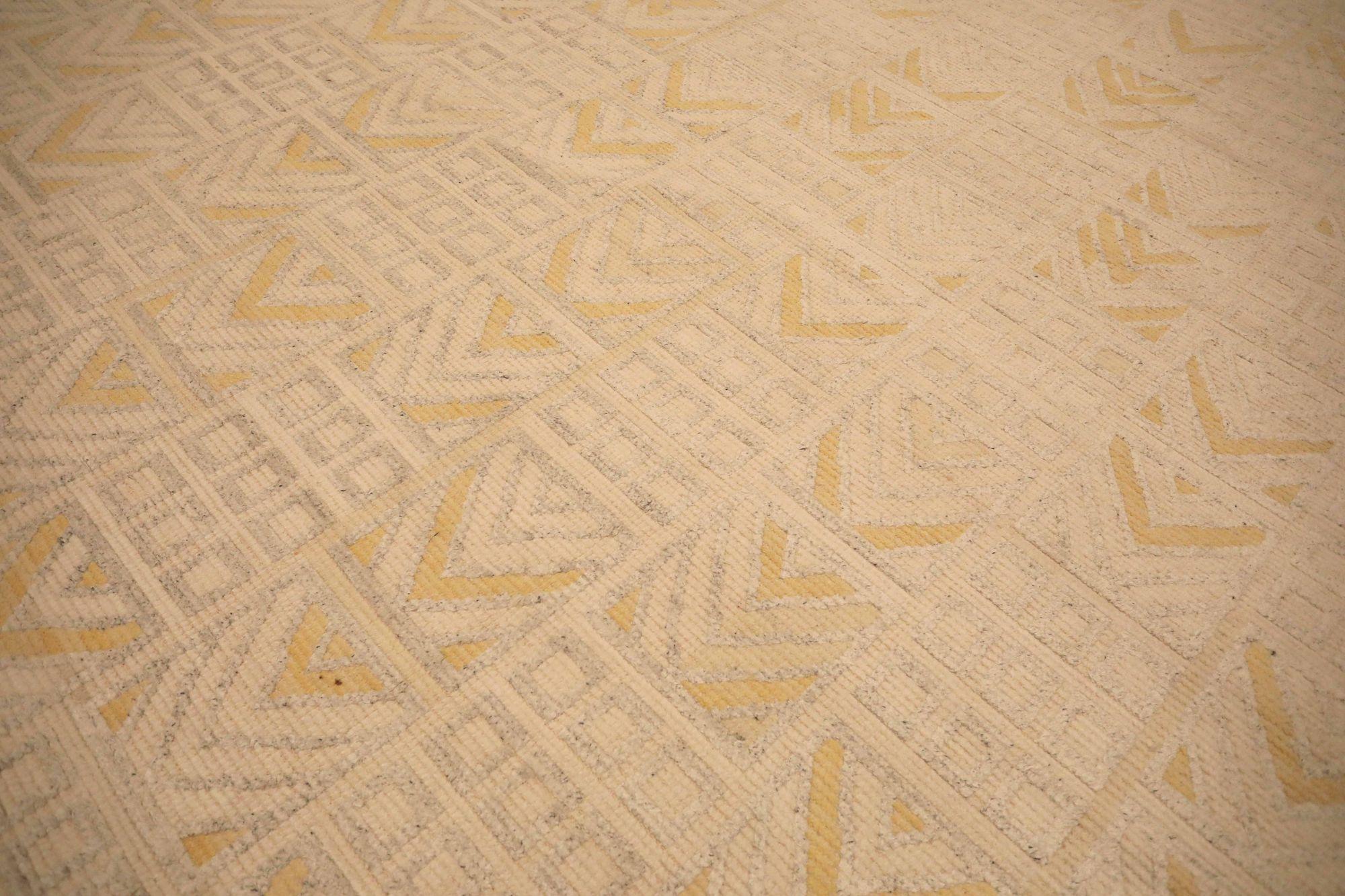 Indian India Swedish Collection Area Rugs - Wool Ivory Yellow Design - 93428 For Sale