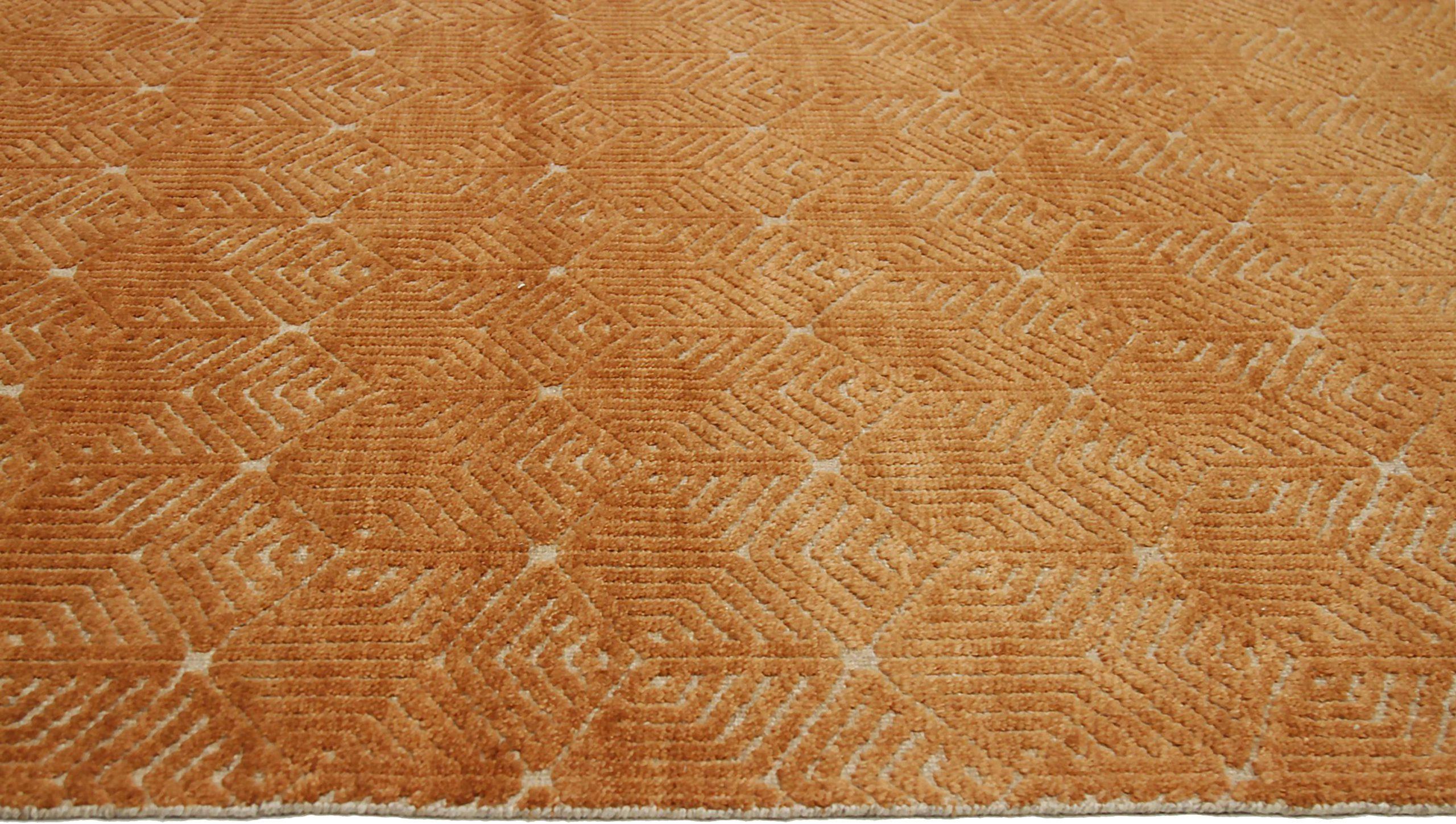 Indian India Tiger Small Rug Circa 1990 - Wool Yellow Design - 90597 For Sale