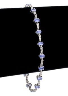 14K White Gold Tanzanite Tennis Bracelet, 2.85 Carats, Modern Design