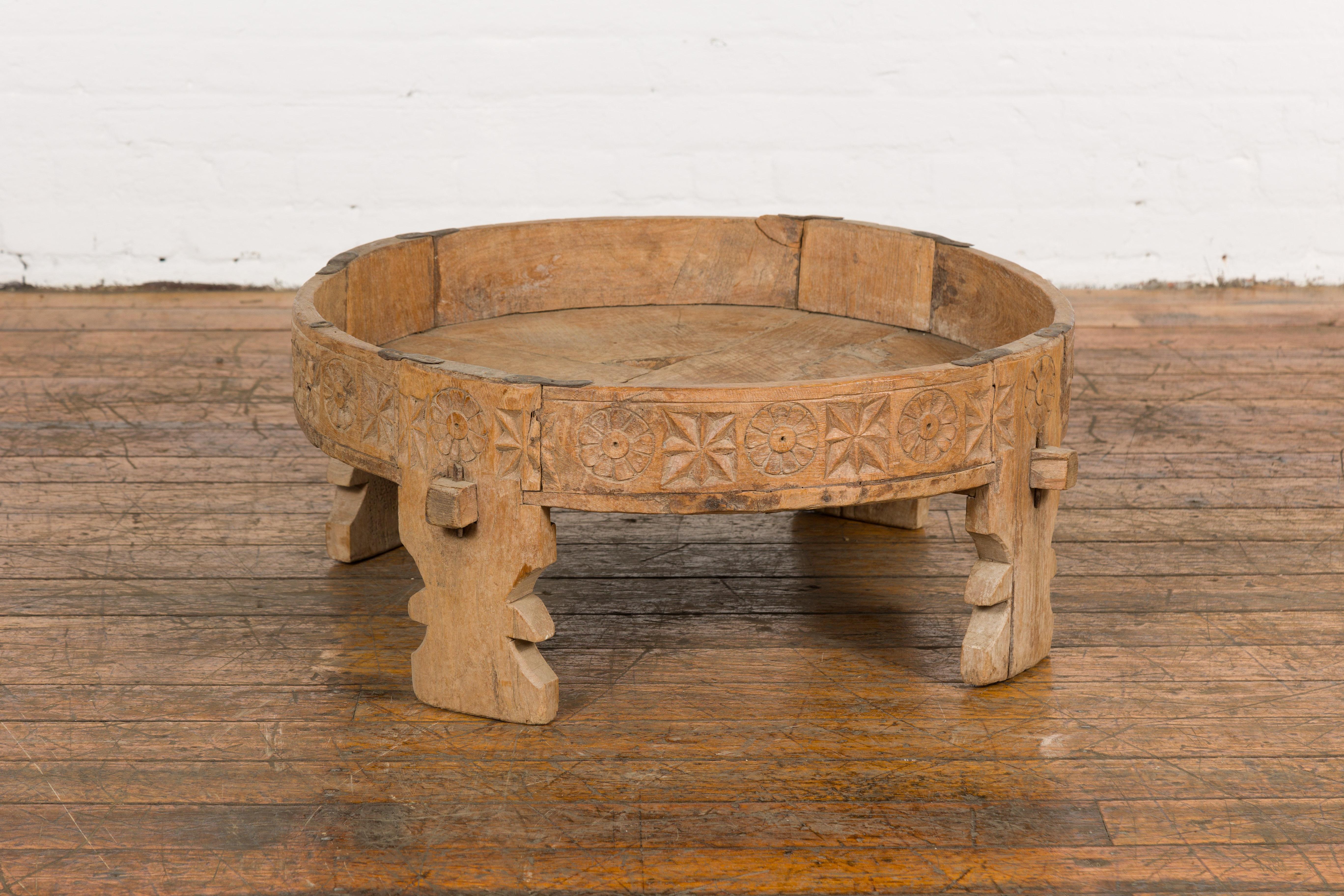 Indian 1920s Teak Chakki Grinding Table with Hand-Carved Geometric Décor For Sale 5