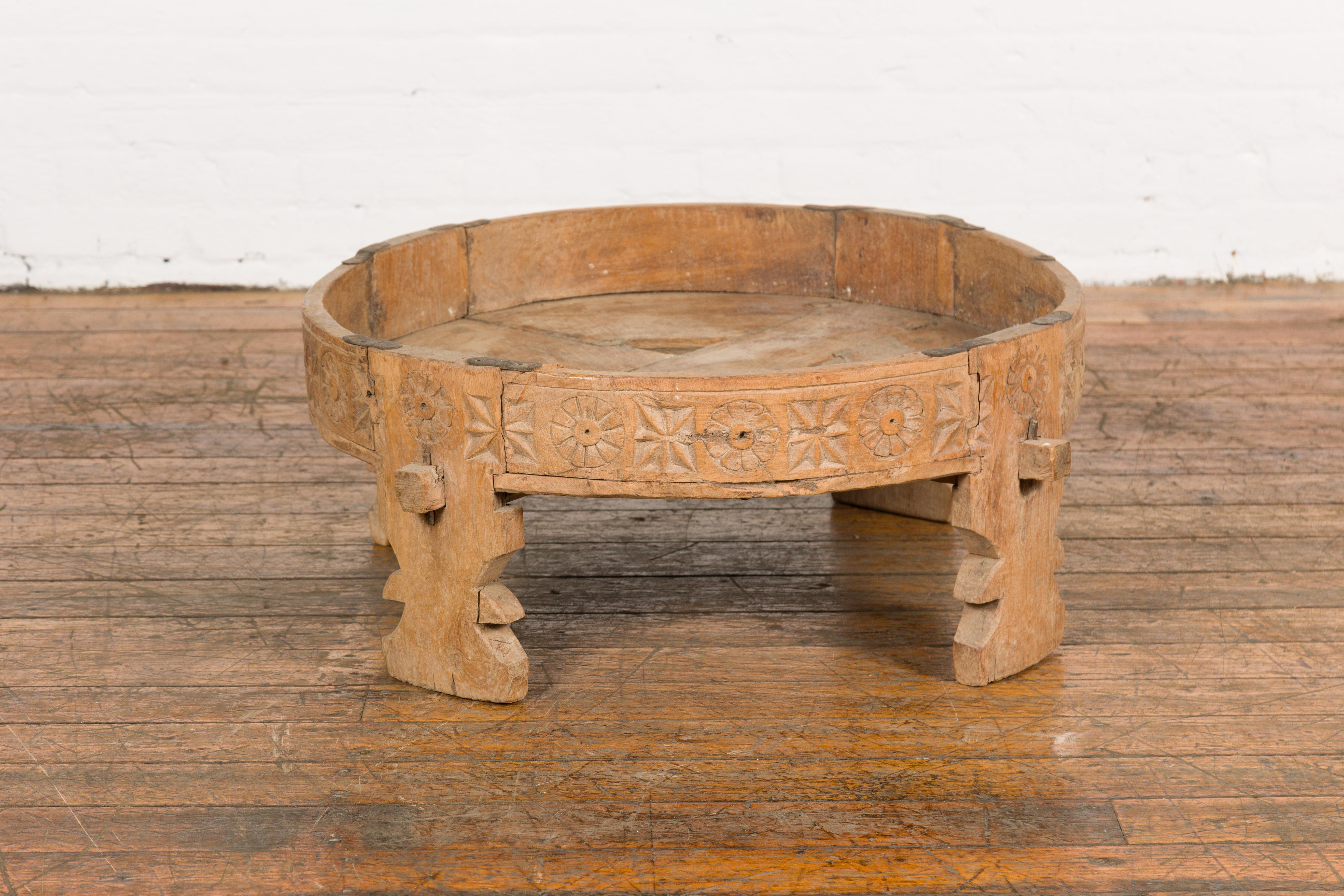 Indian 1920s Teak Chakki Grinding Table with Hand-Carved Geometric Décor For Sale 7